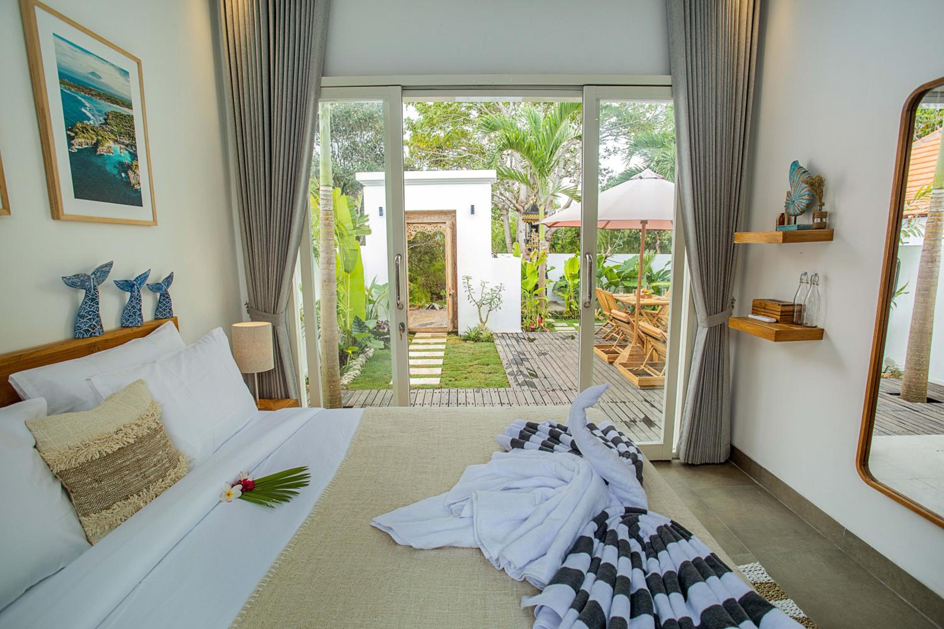 Alas Villa - 3 Bedrooms Private Pool Villas