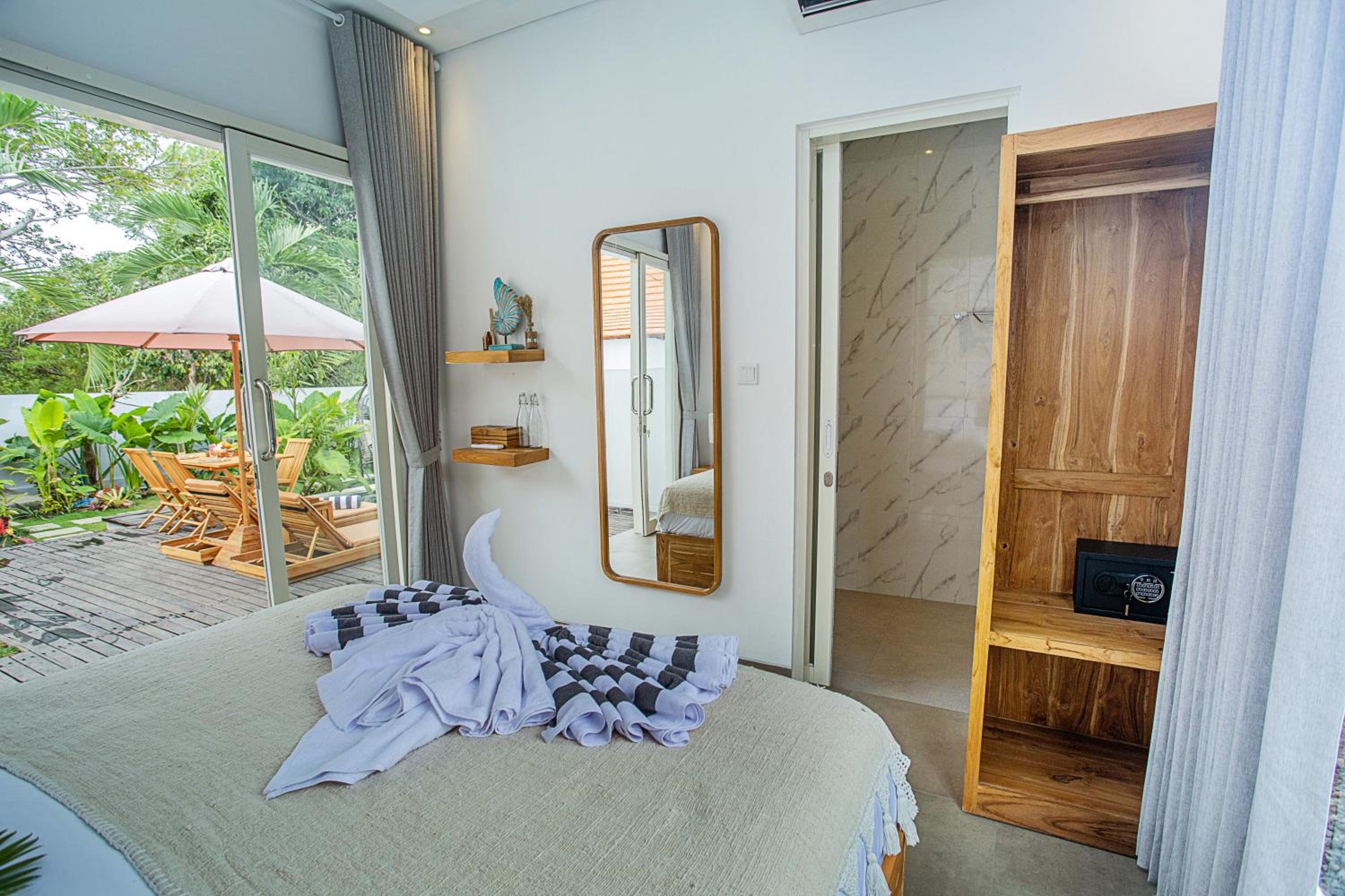 Alas Villa - 3 Bedrooms Private Pool Villas