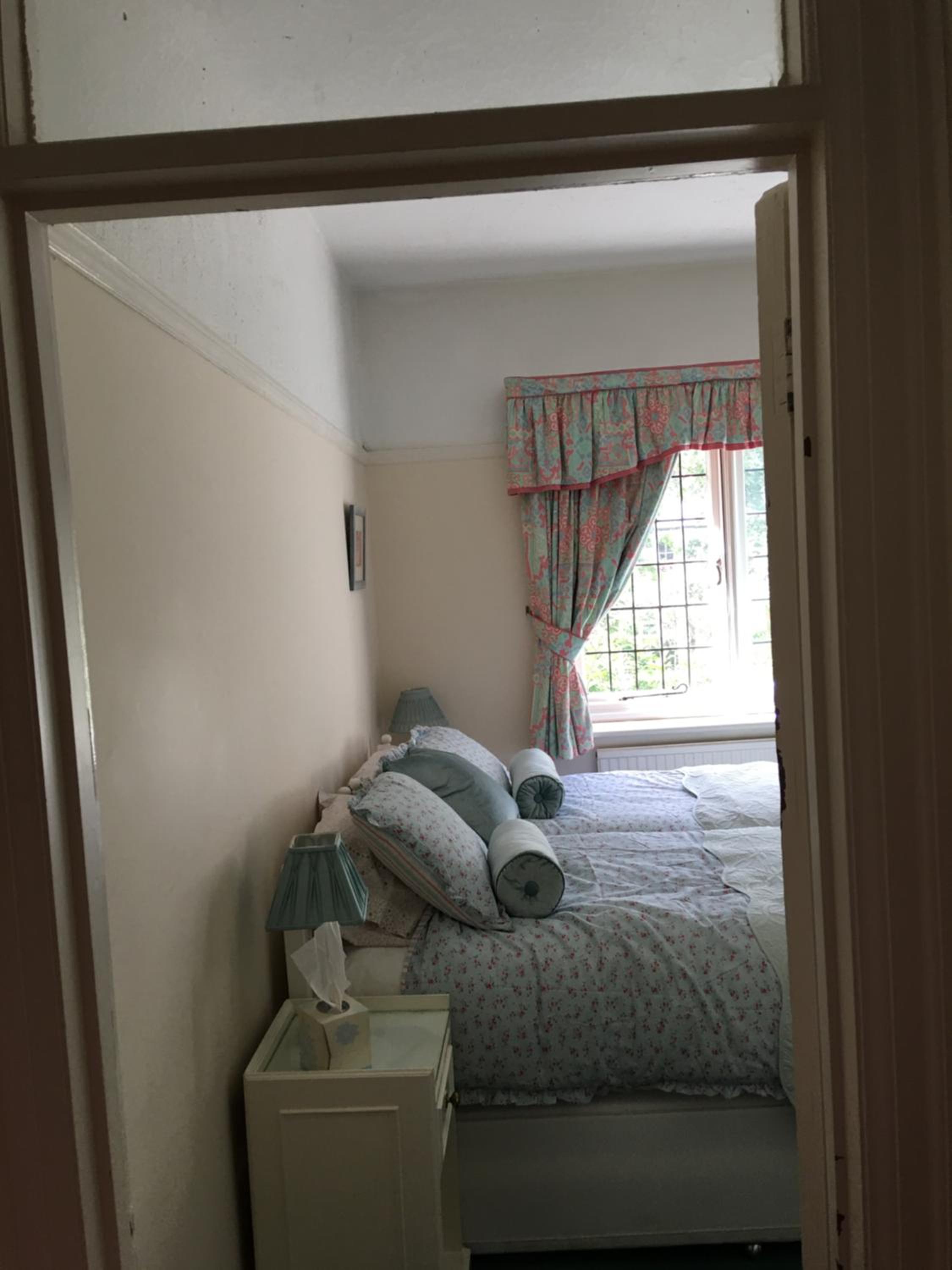 Discoveries House