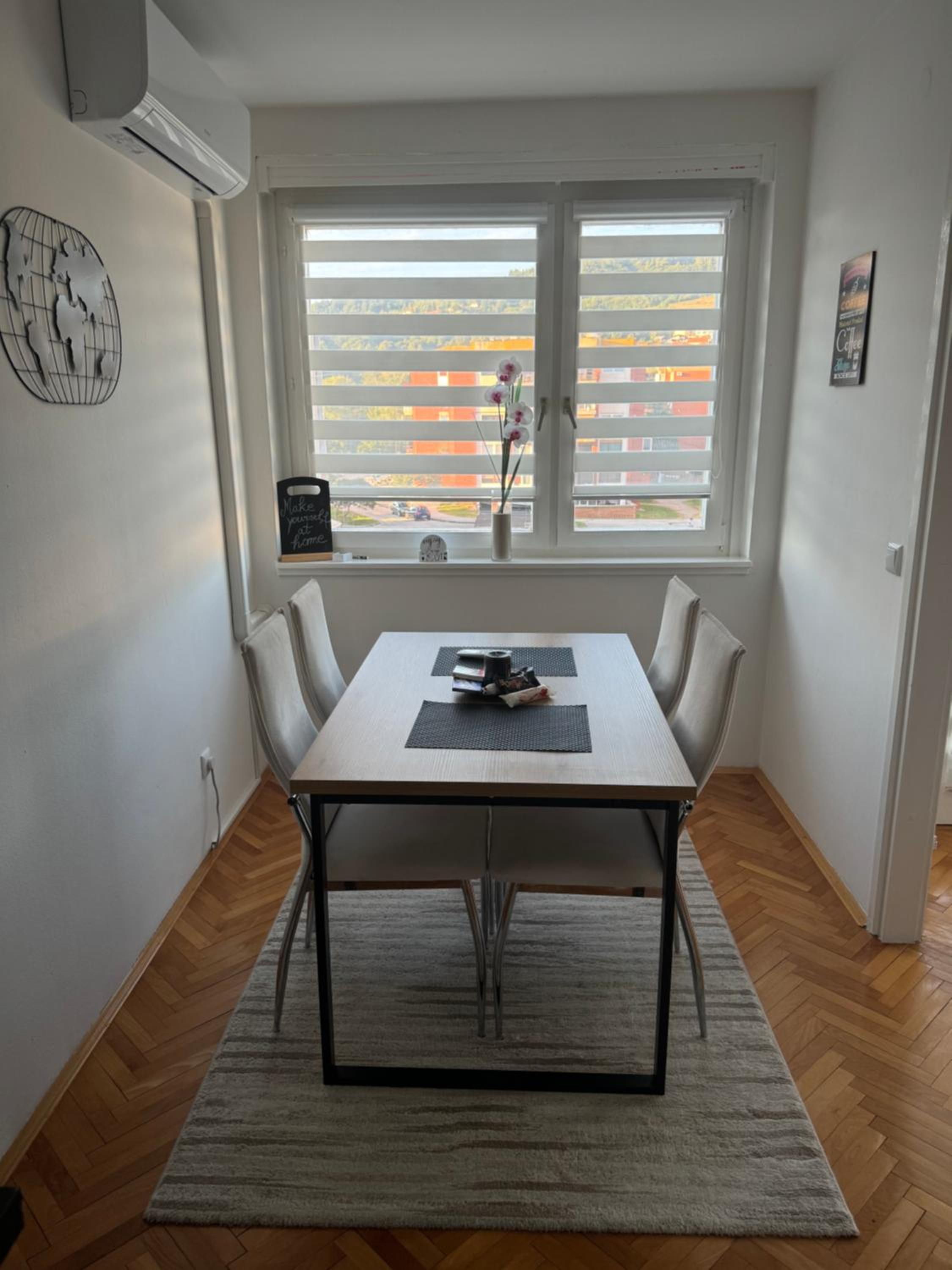 Park Apartment