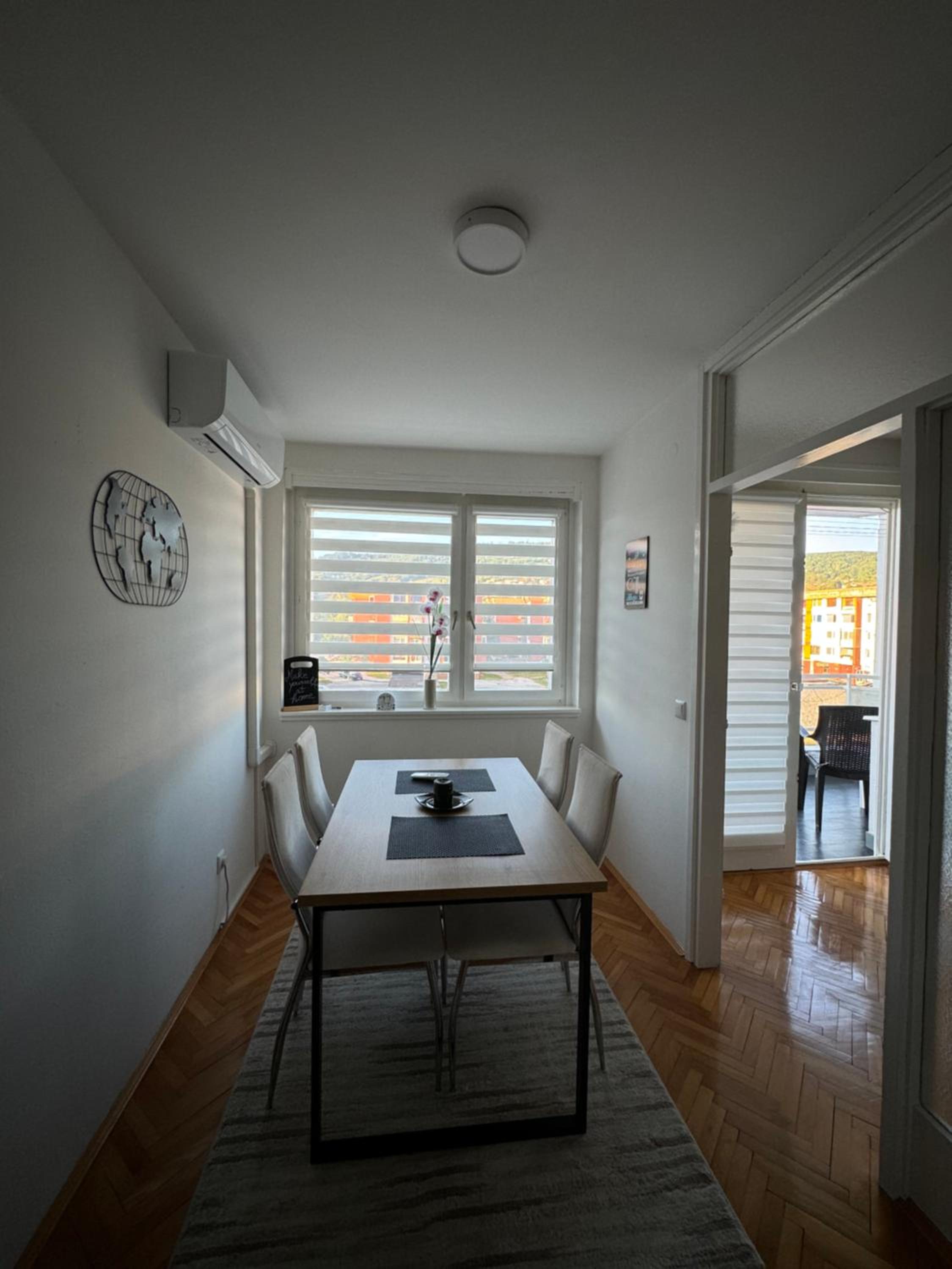 Park Apartment