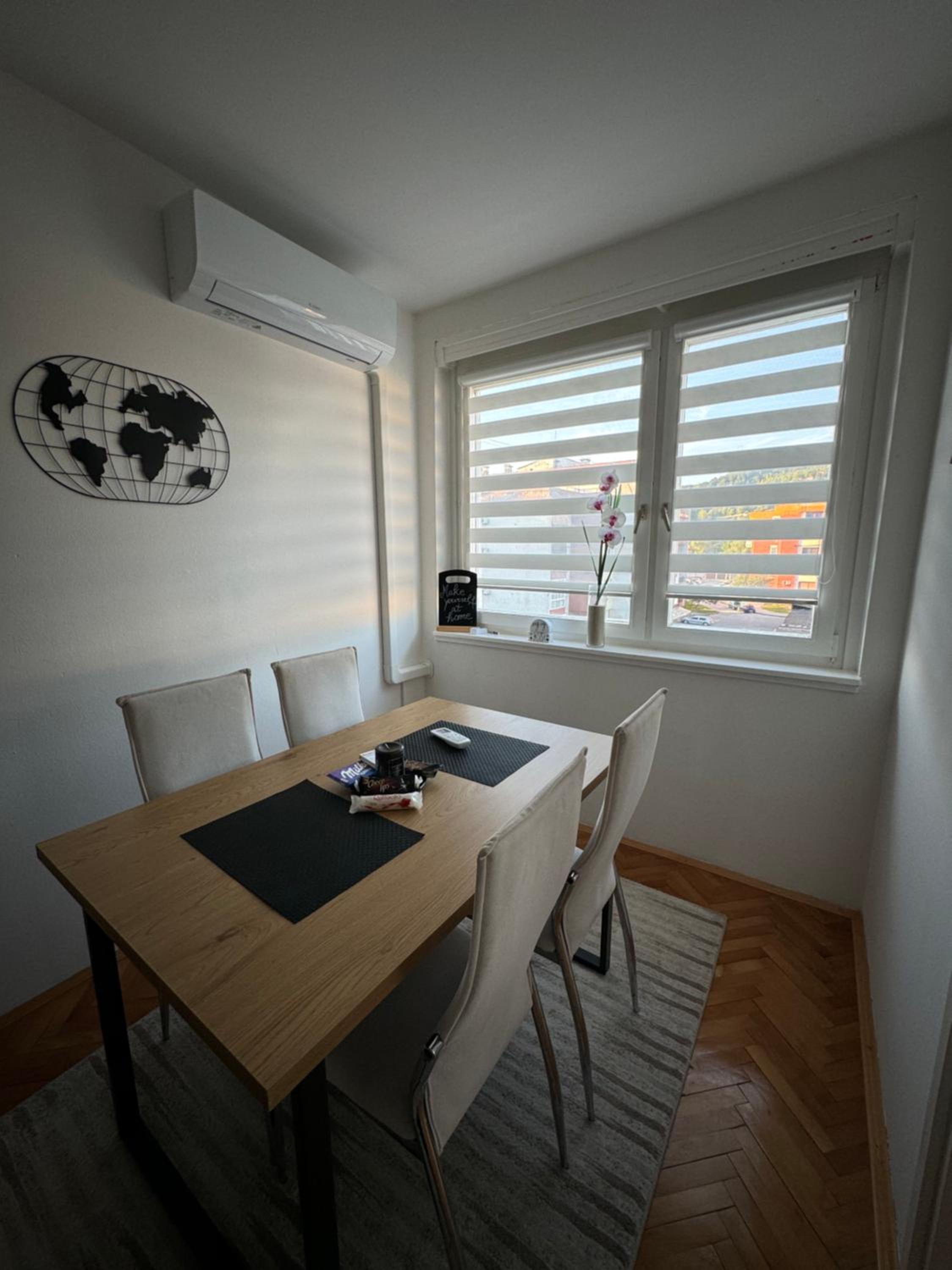 Park Apartment