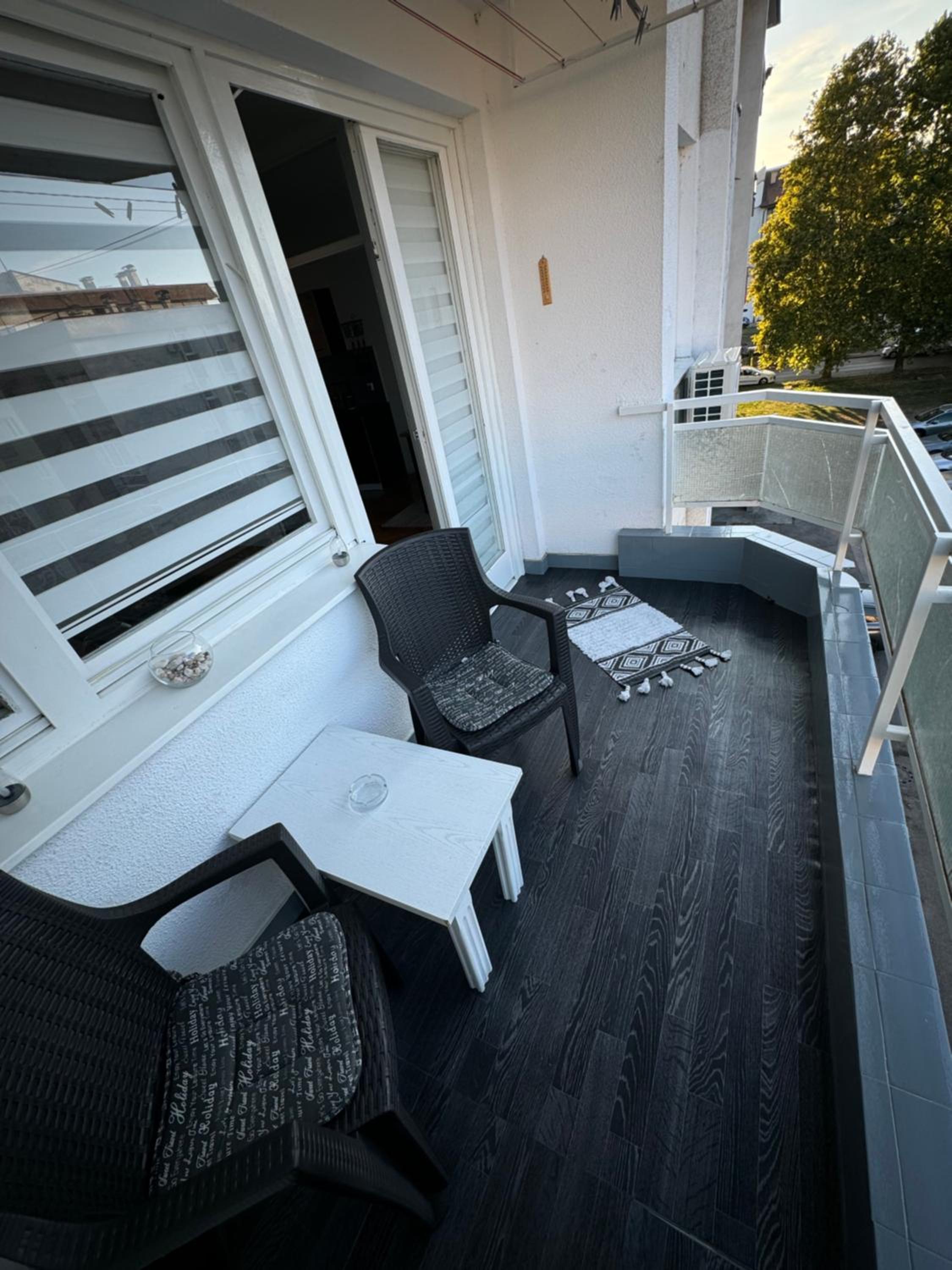 Park Apartment