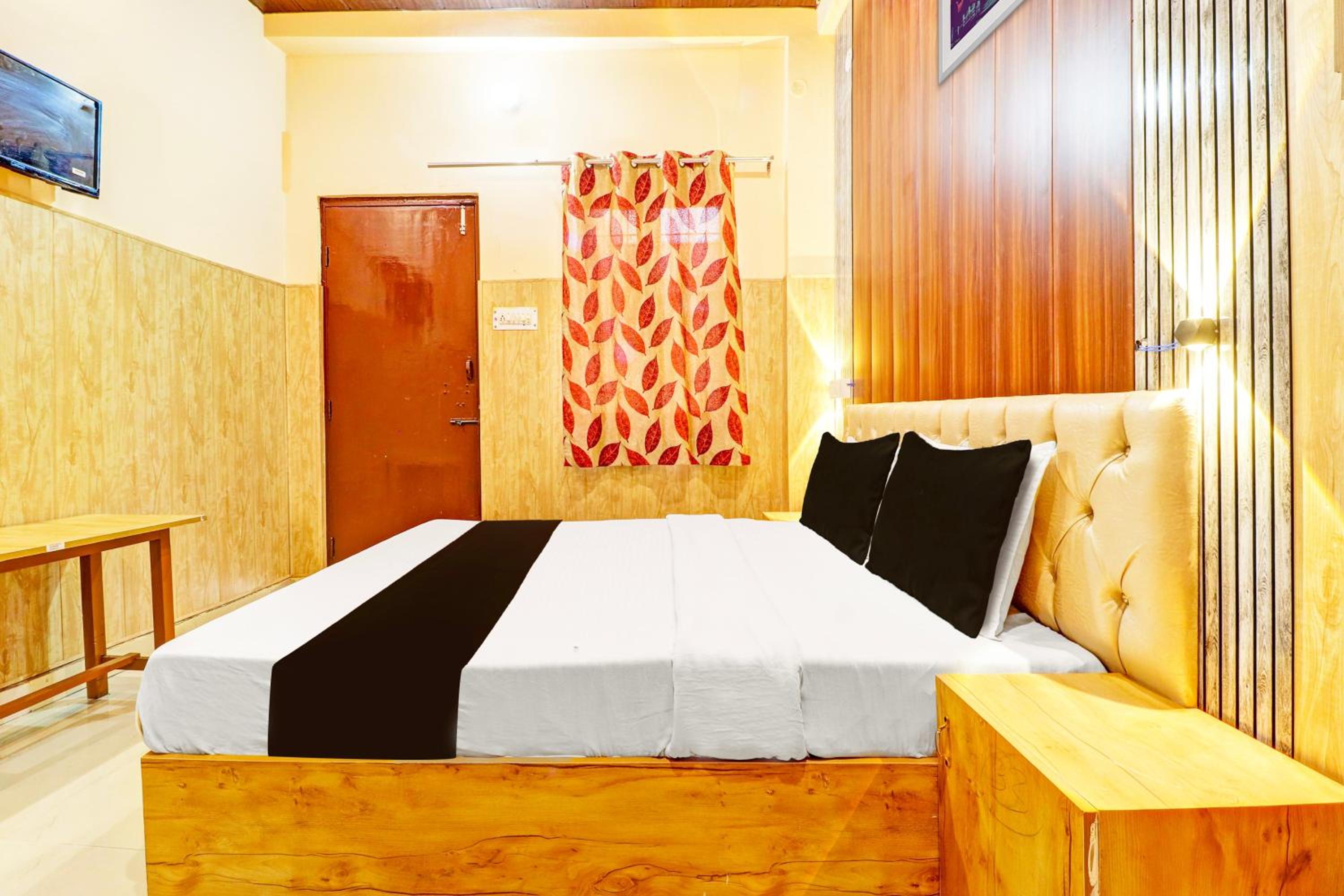 SPOT ON Hotel Kripa