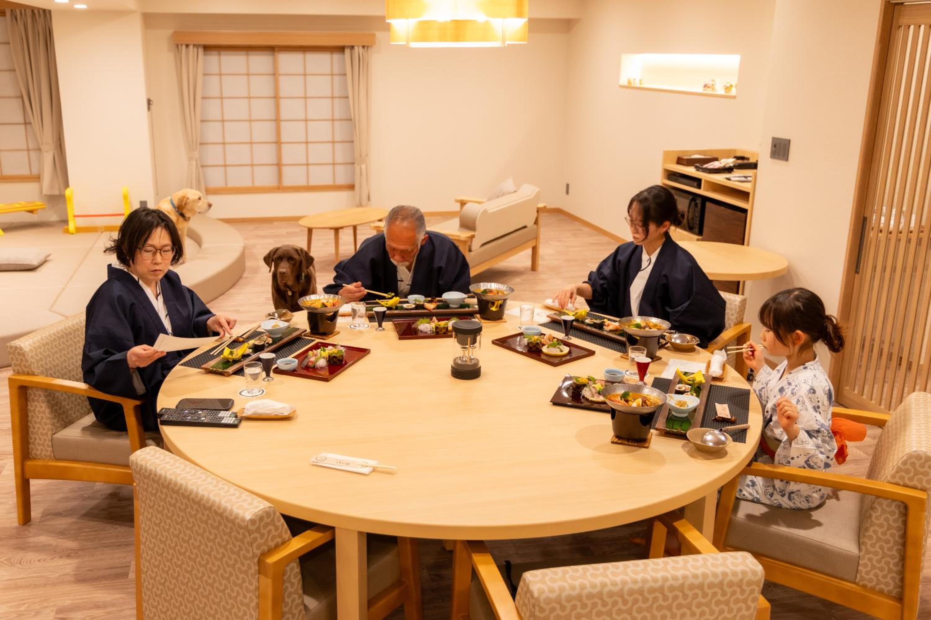 dining