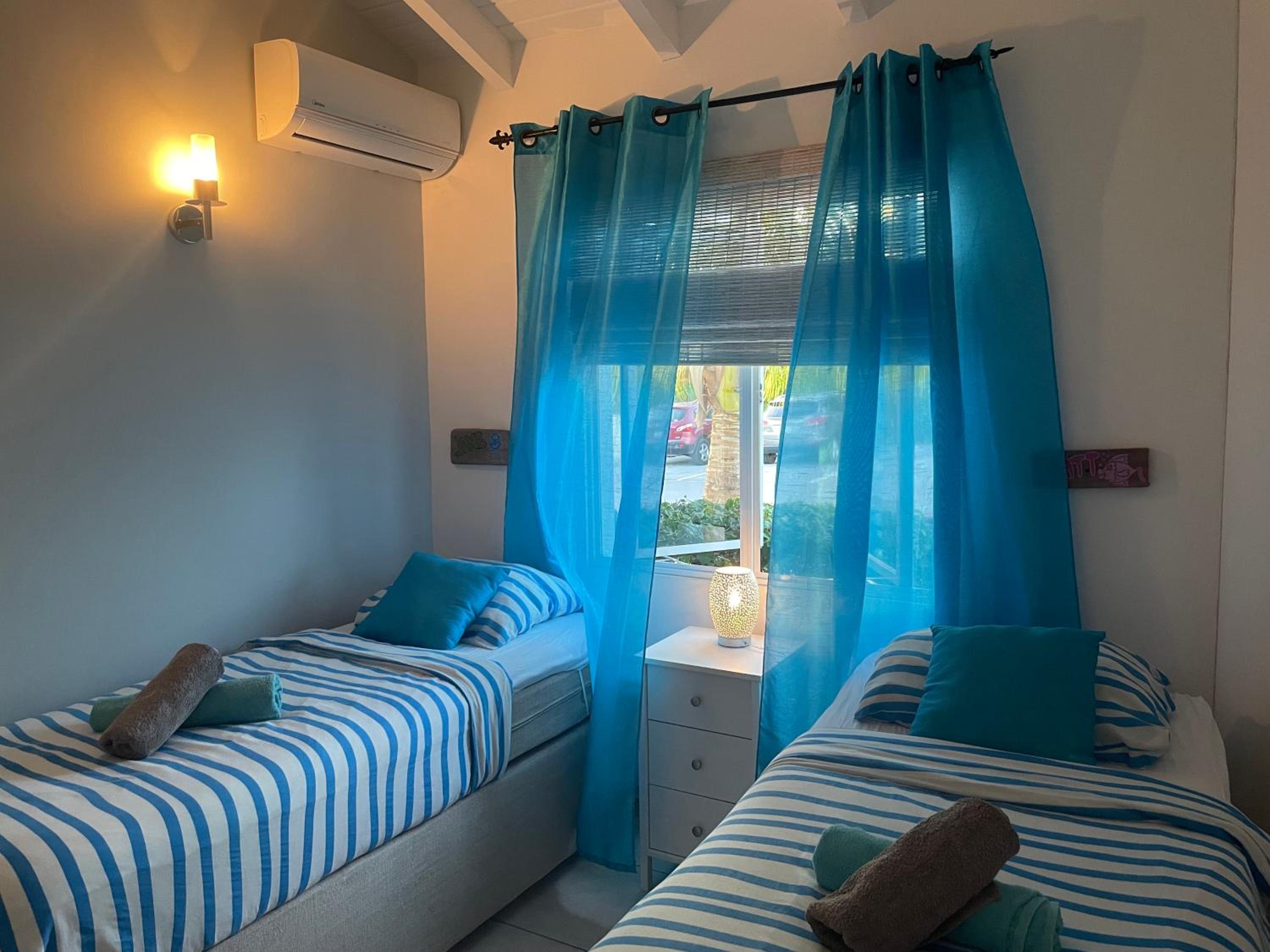 Villa Blue Curacao