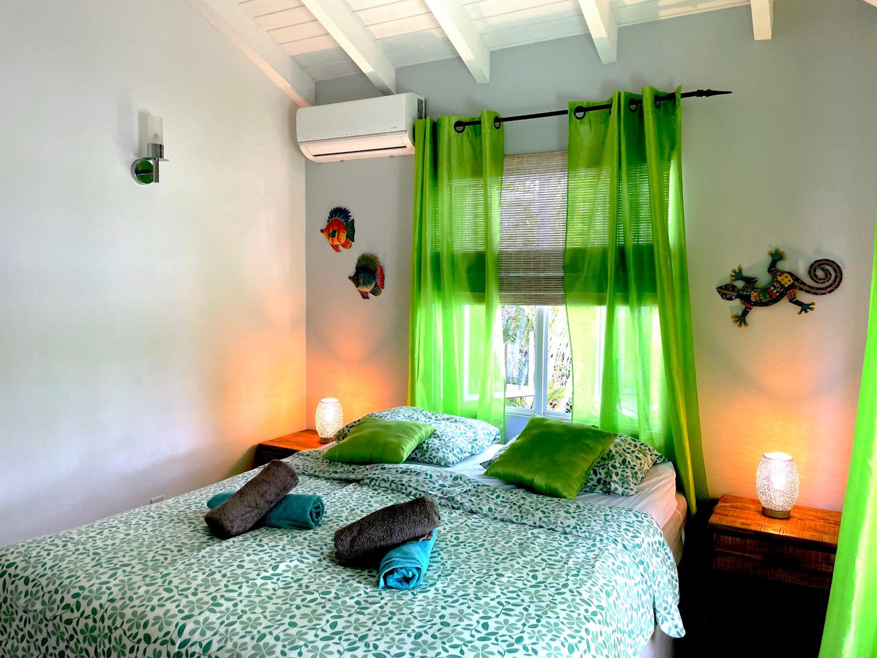 Villa Blue Curacao