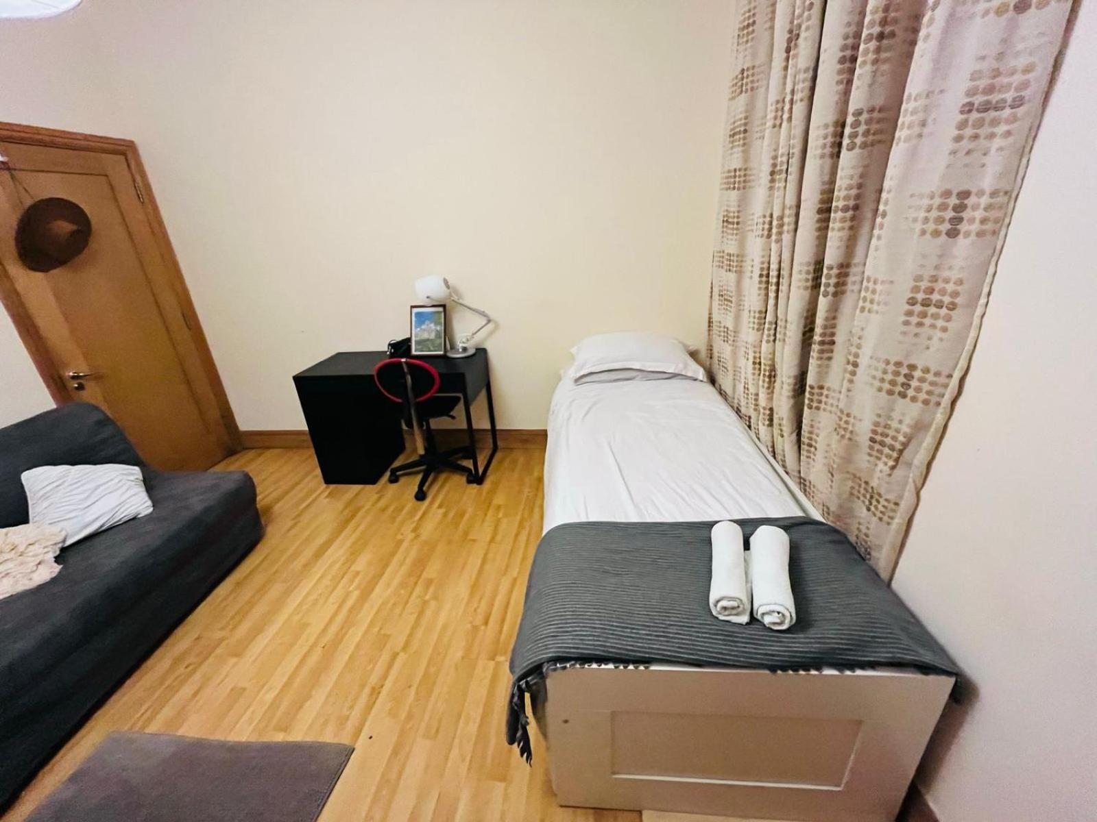 Dormitorio Grande D08