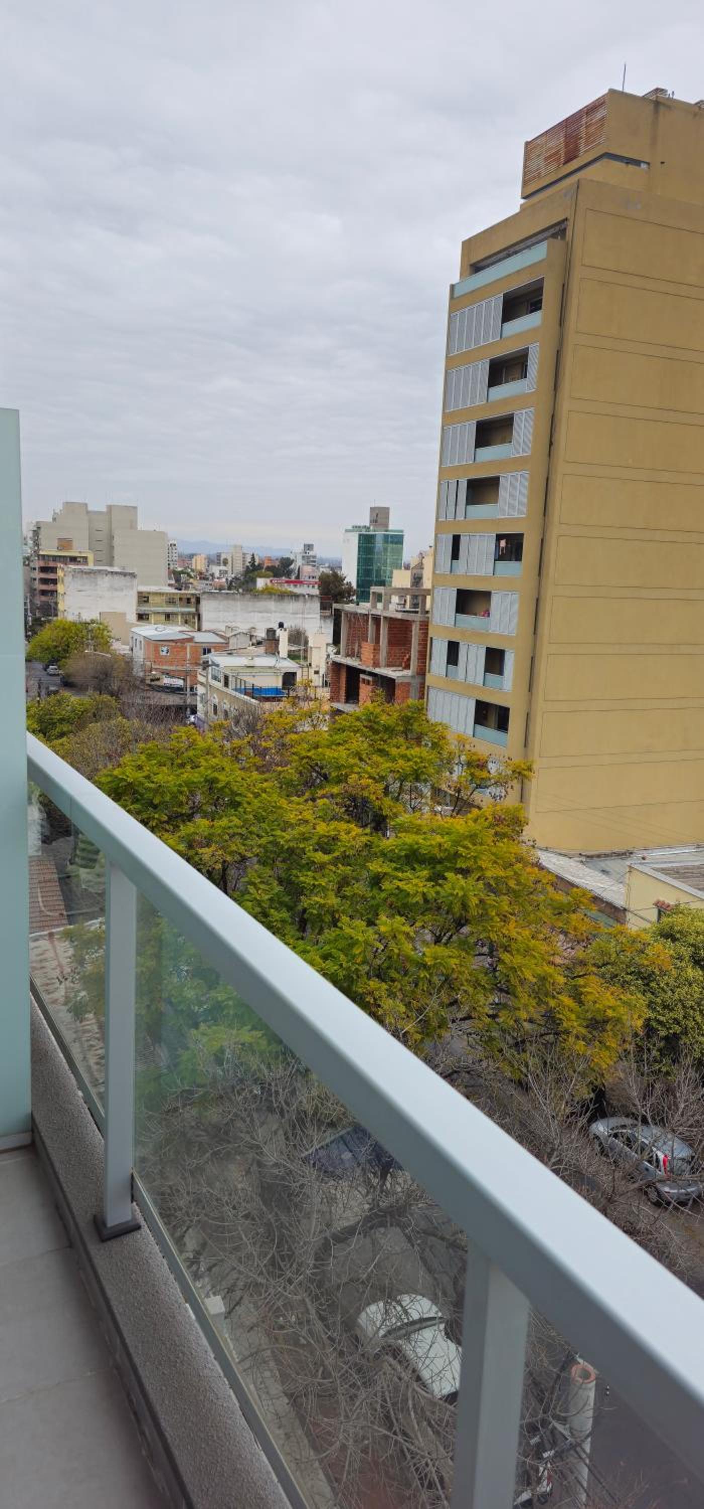 Moderno y comodo Monoambiente Centrico