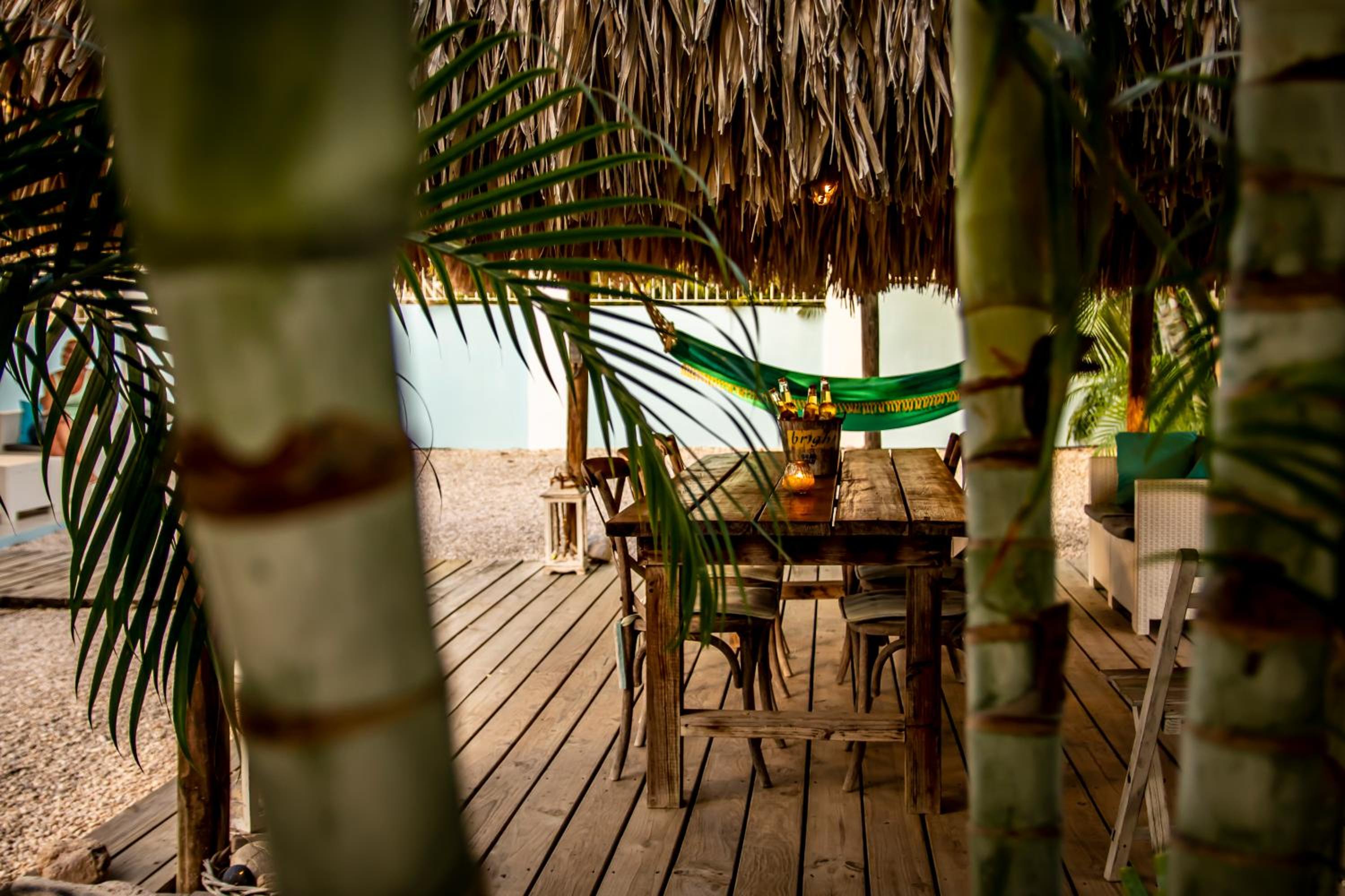 Villa Blue Curacao