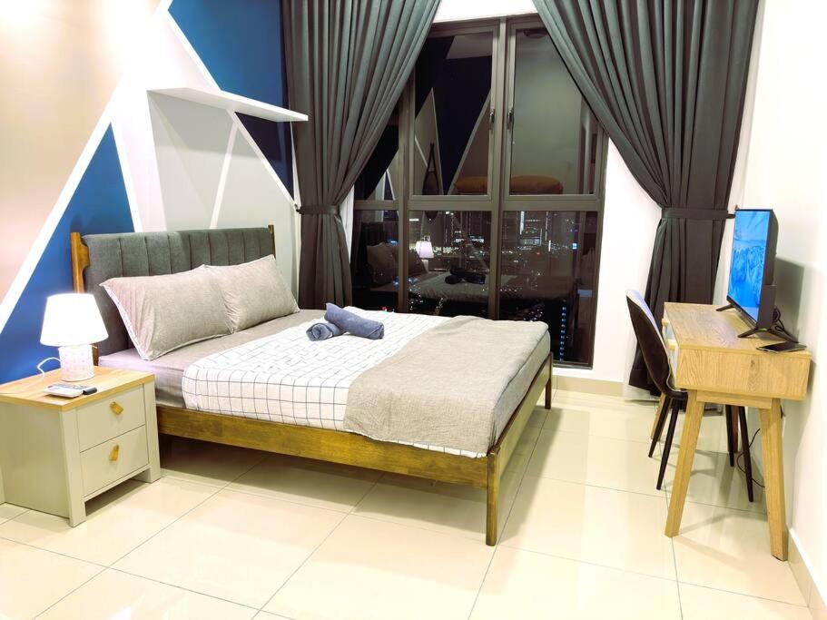 Cozy KLCC view studio suites Trion B4508 KL