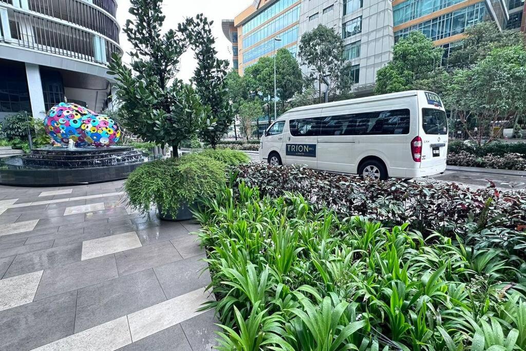 Cozy KLCC view studio suites Trion B4508 KL