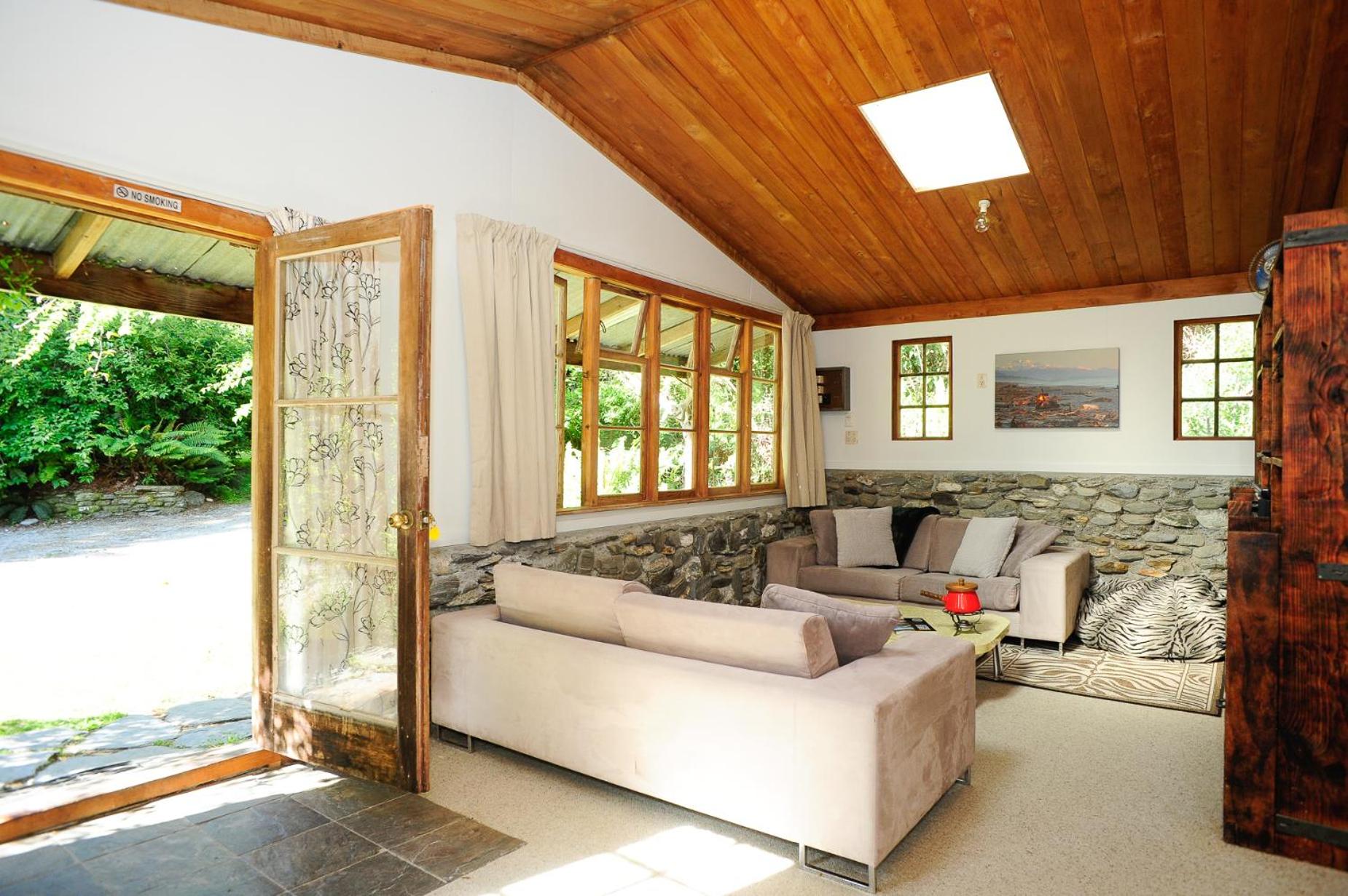 Birdsong Cottage