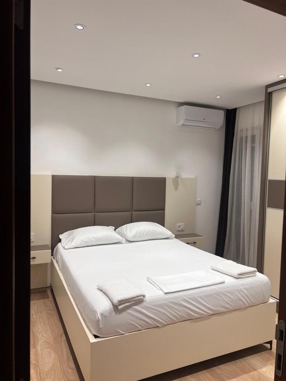 Boci rooms