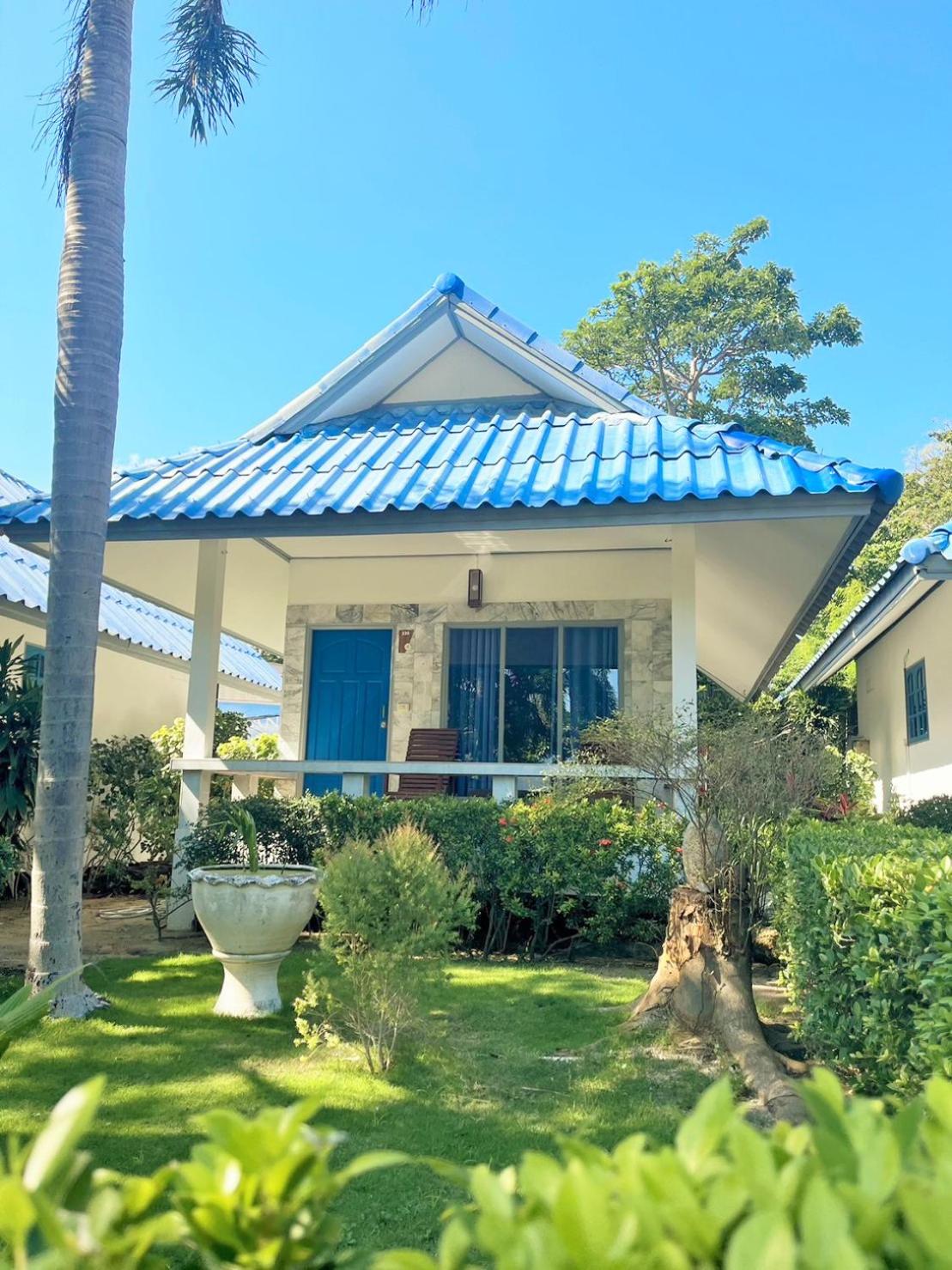 Sunset Beach Villas