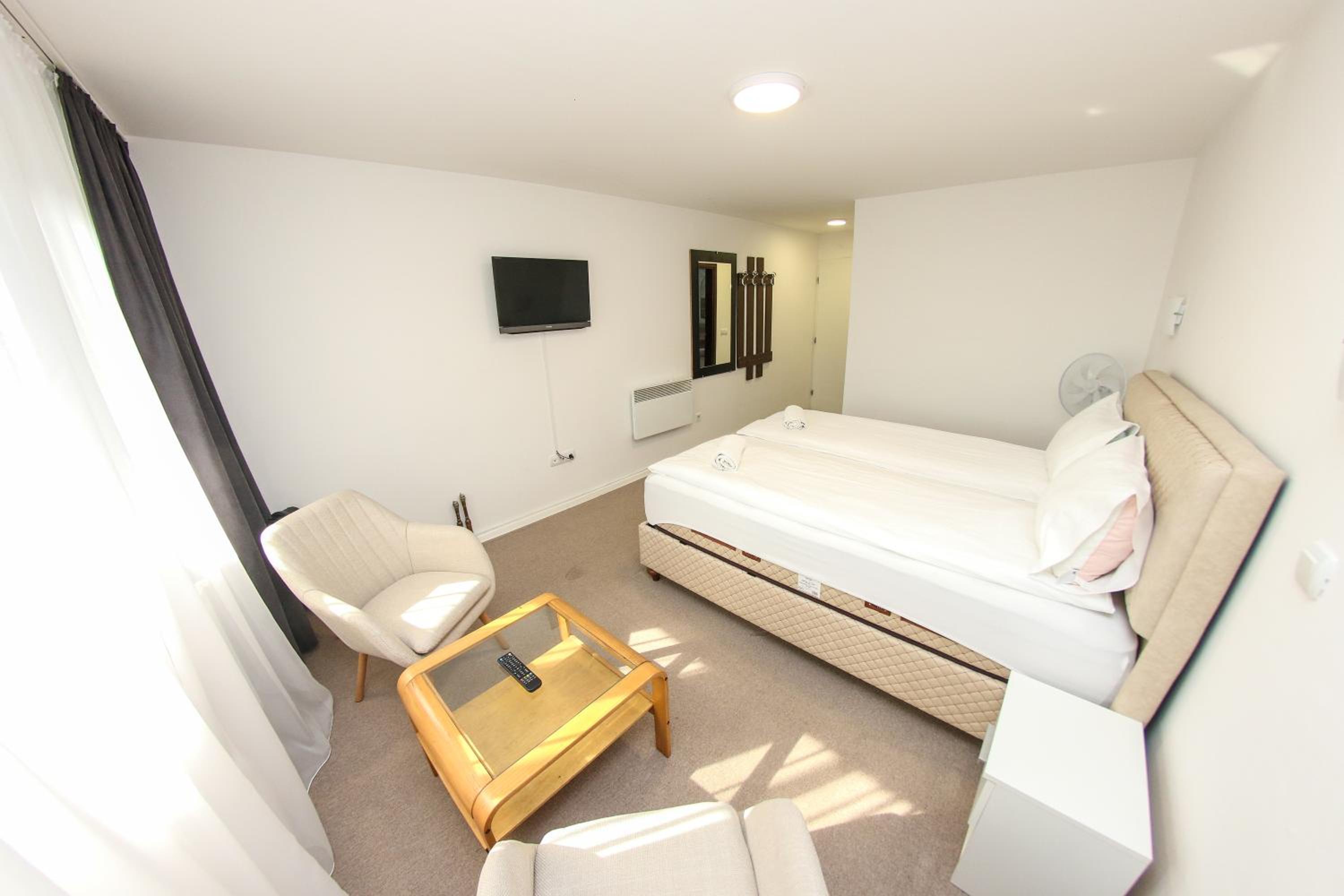 Guest House LIKE