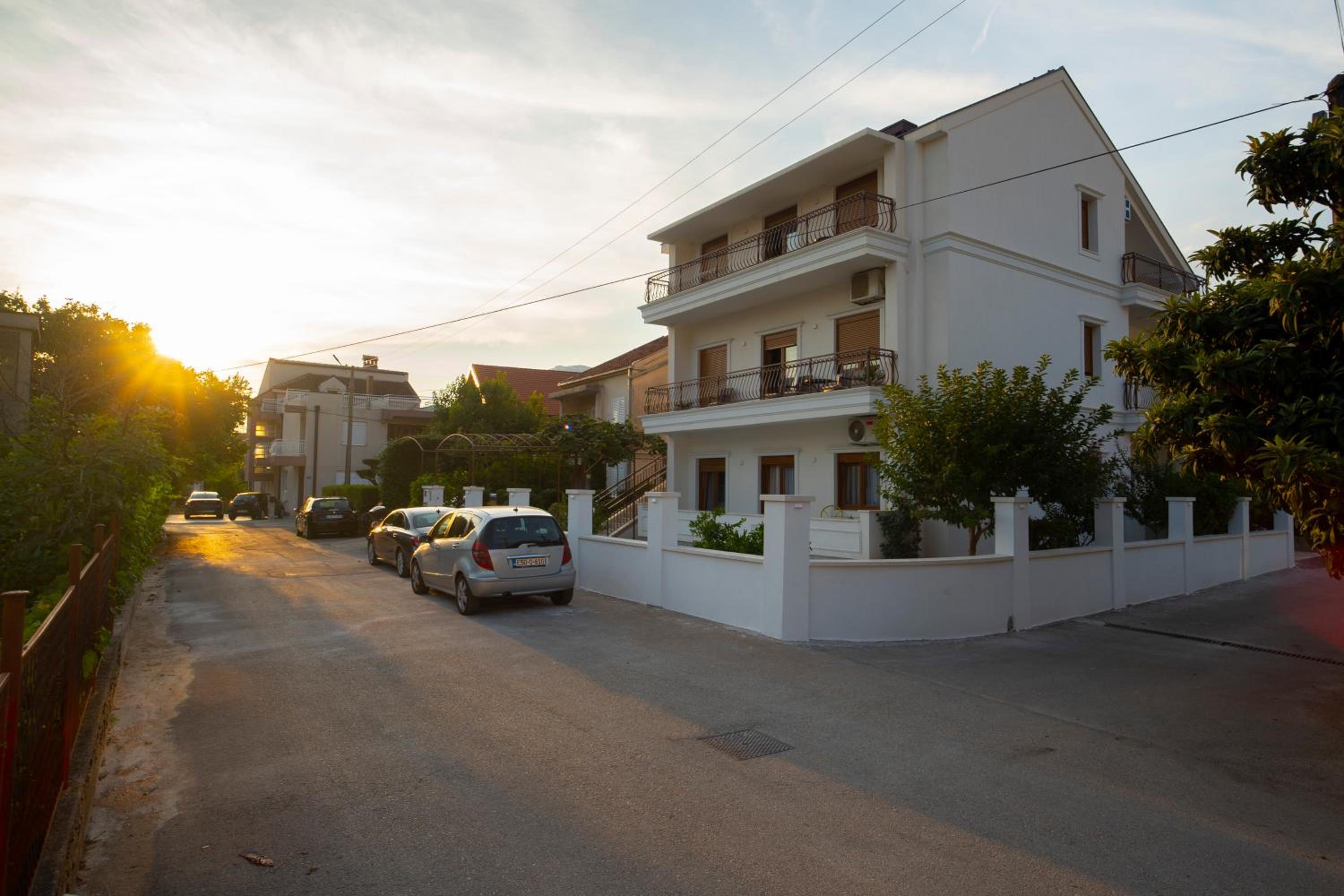 Apartmani AS