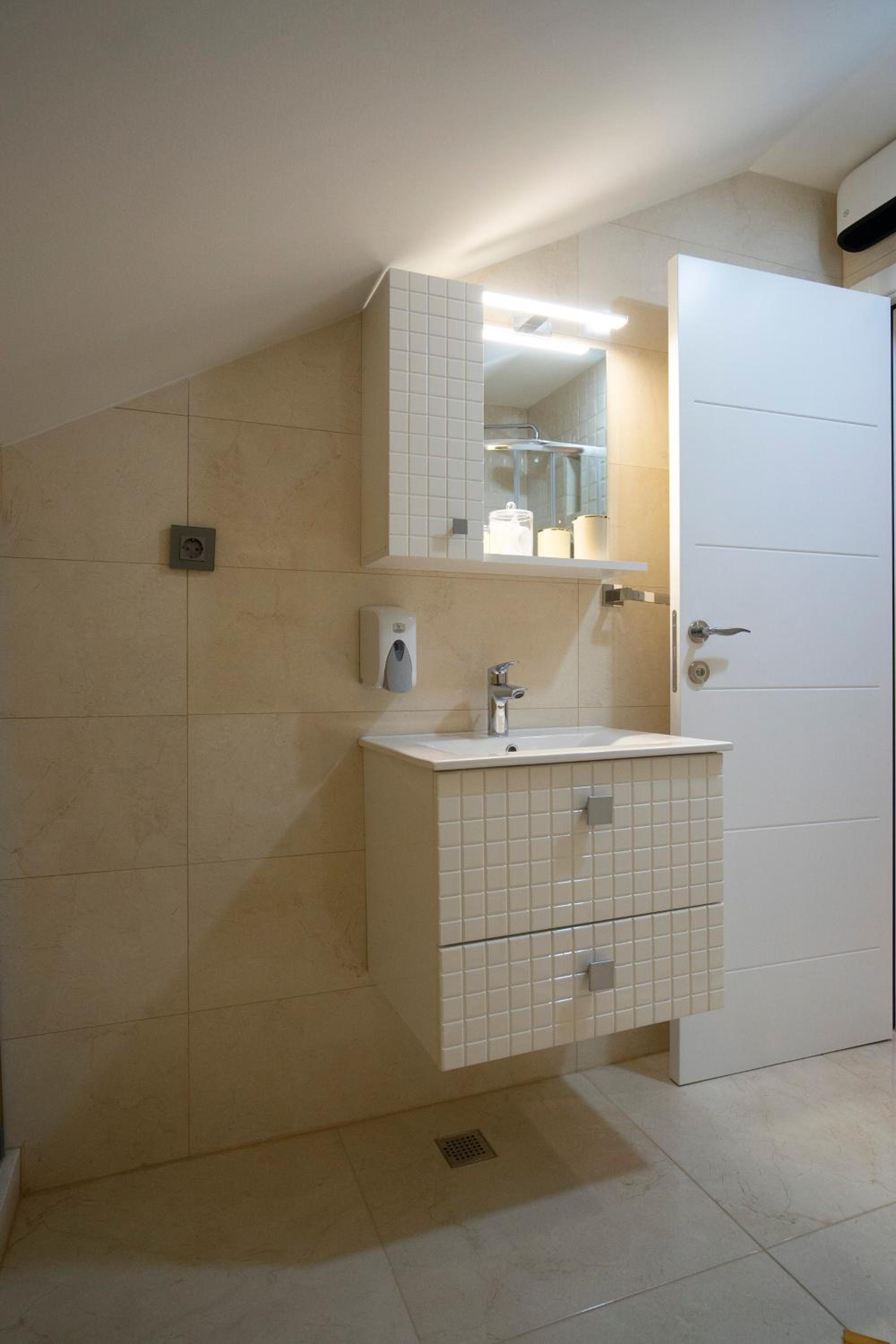 Apartmani AS