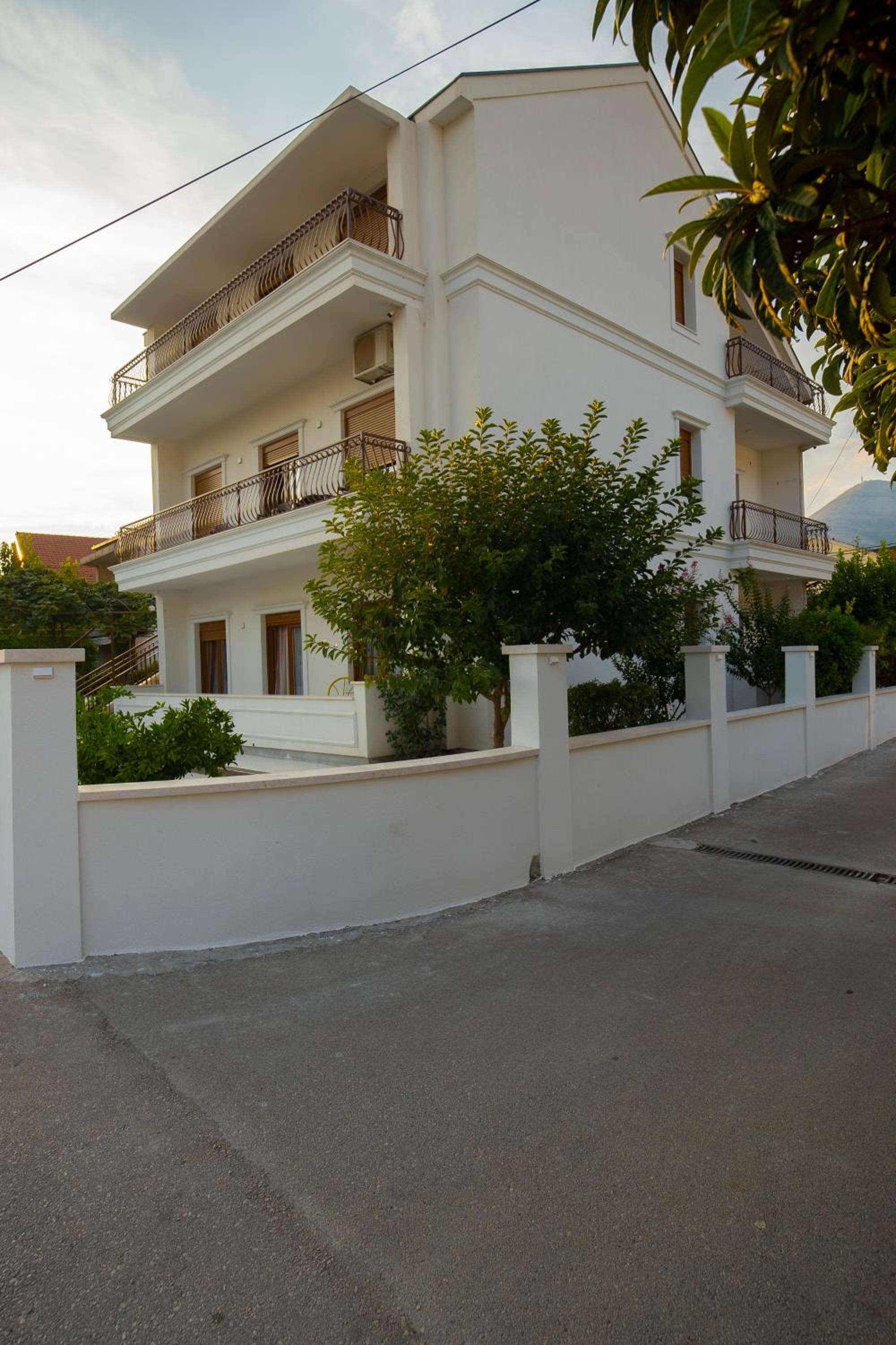 Apartmani AS