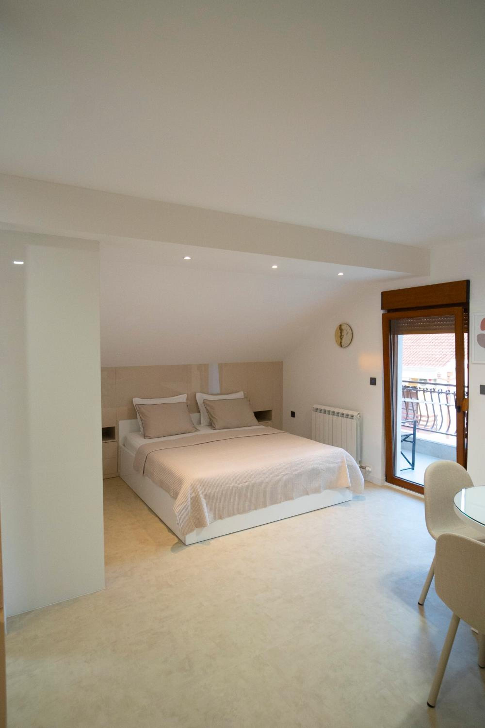 Apartmani AS
