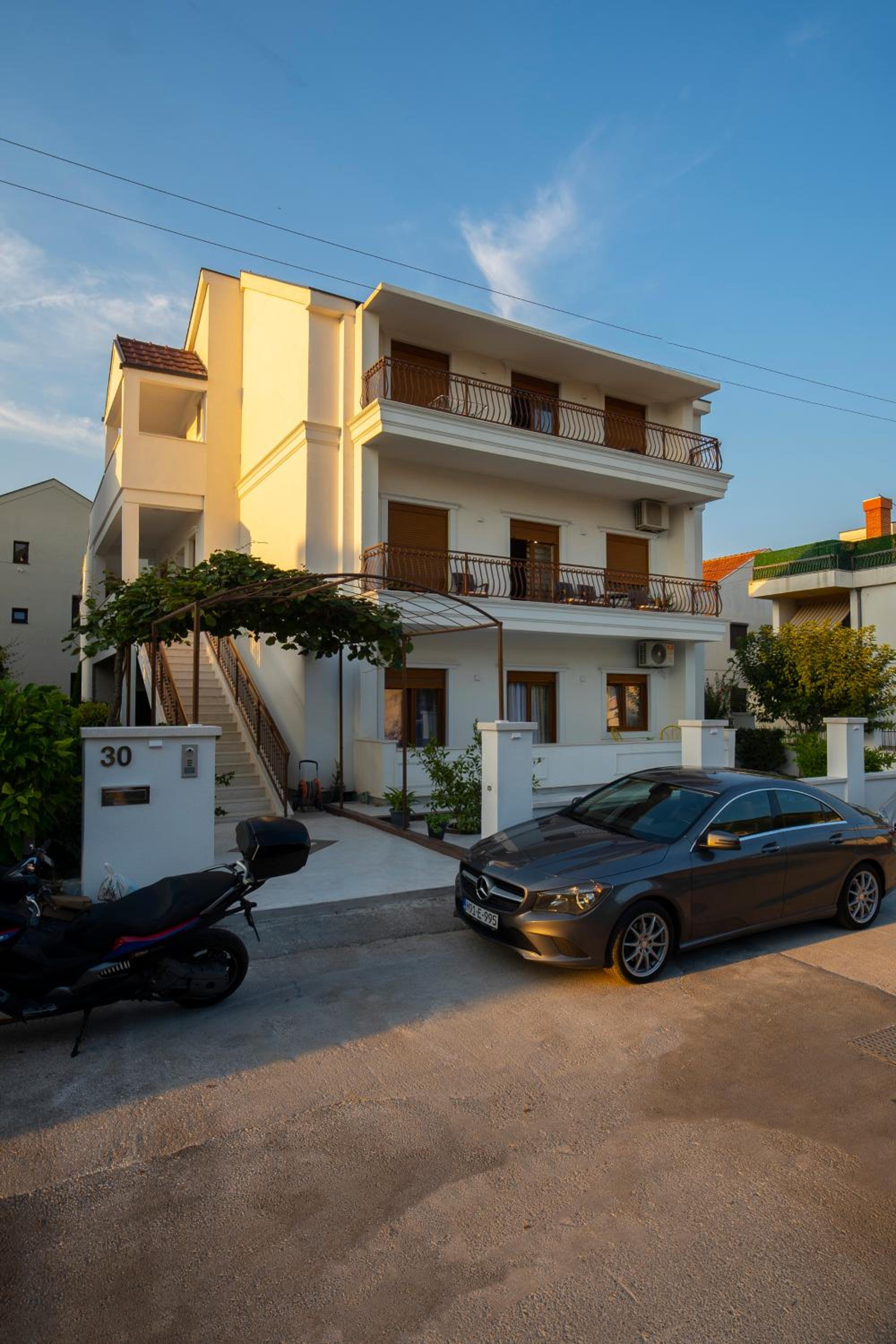 Apartmani AS