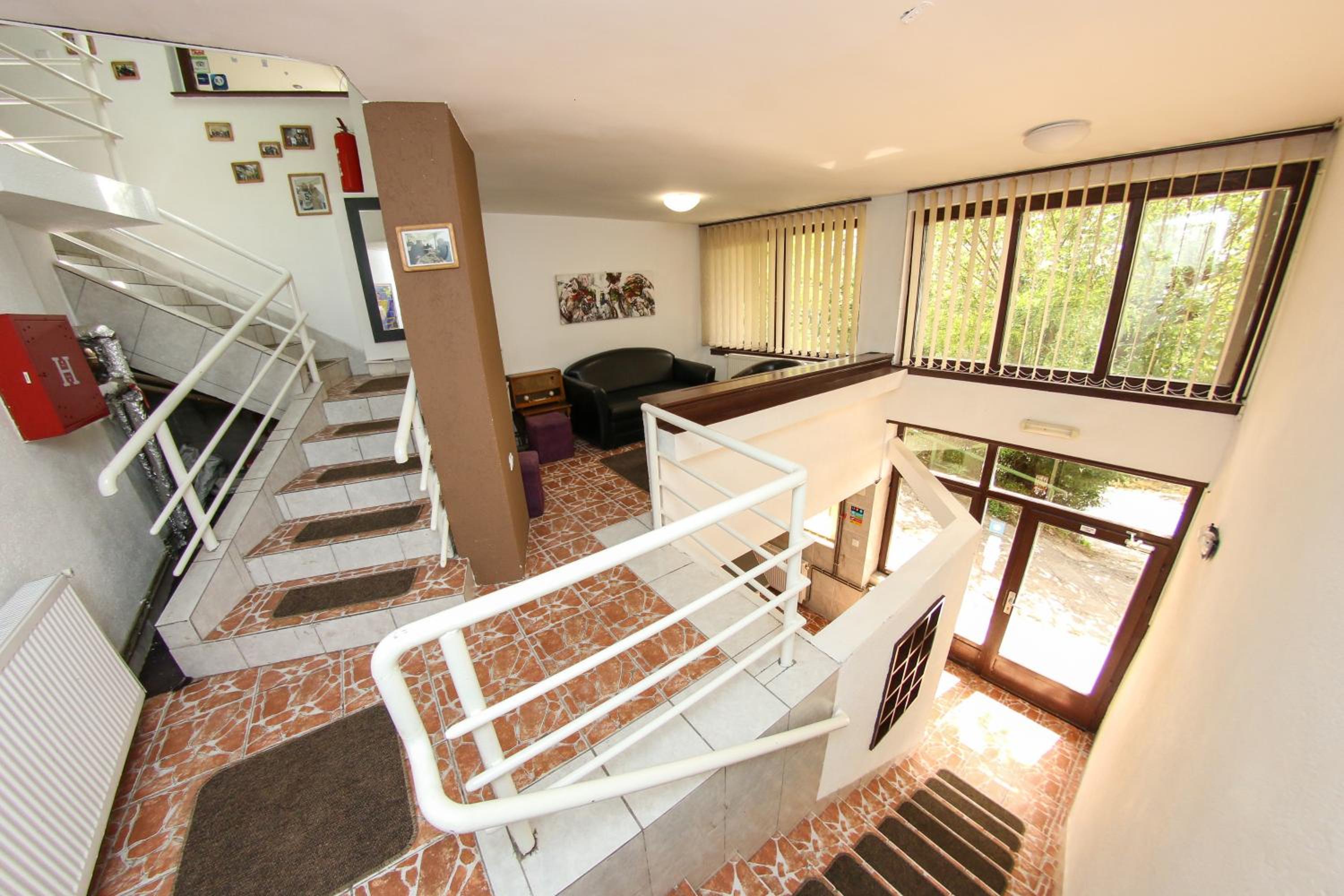 Guest House LIKE