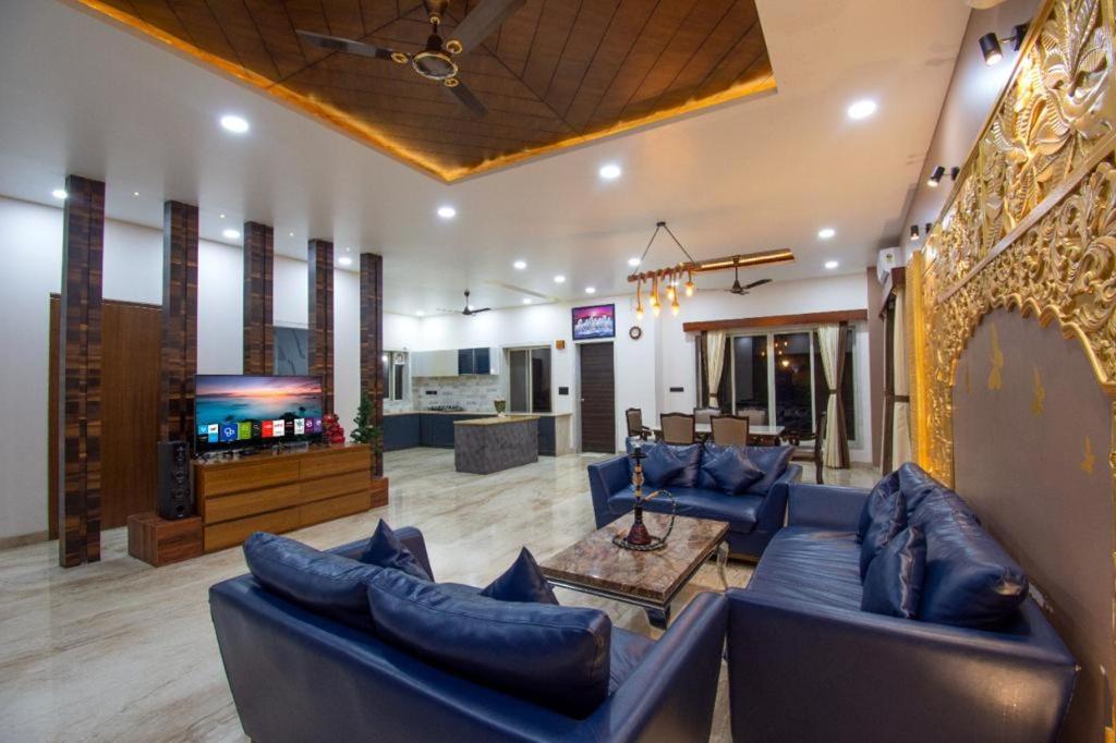 Shivam Villa 4Bhk Lonavala