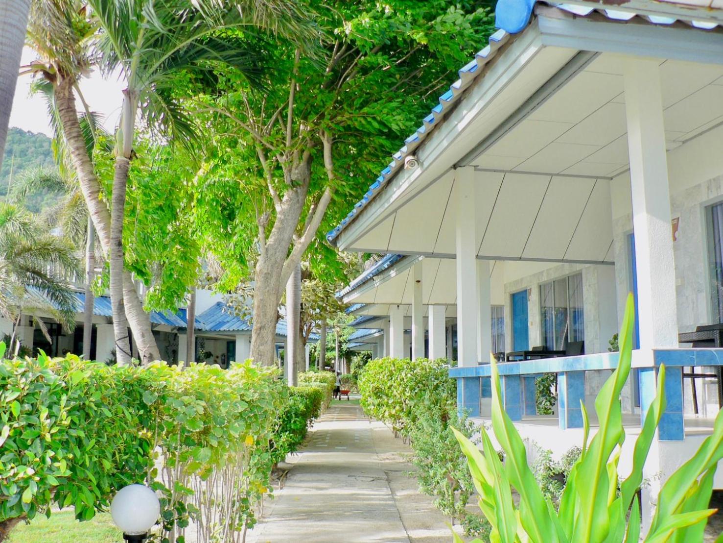Sunset Beach Villas