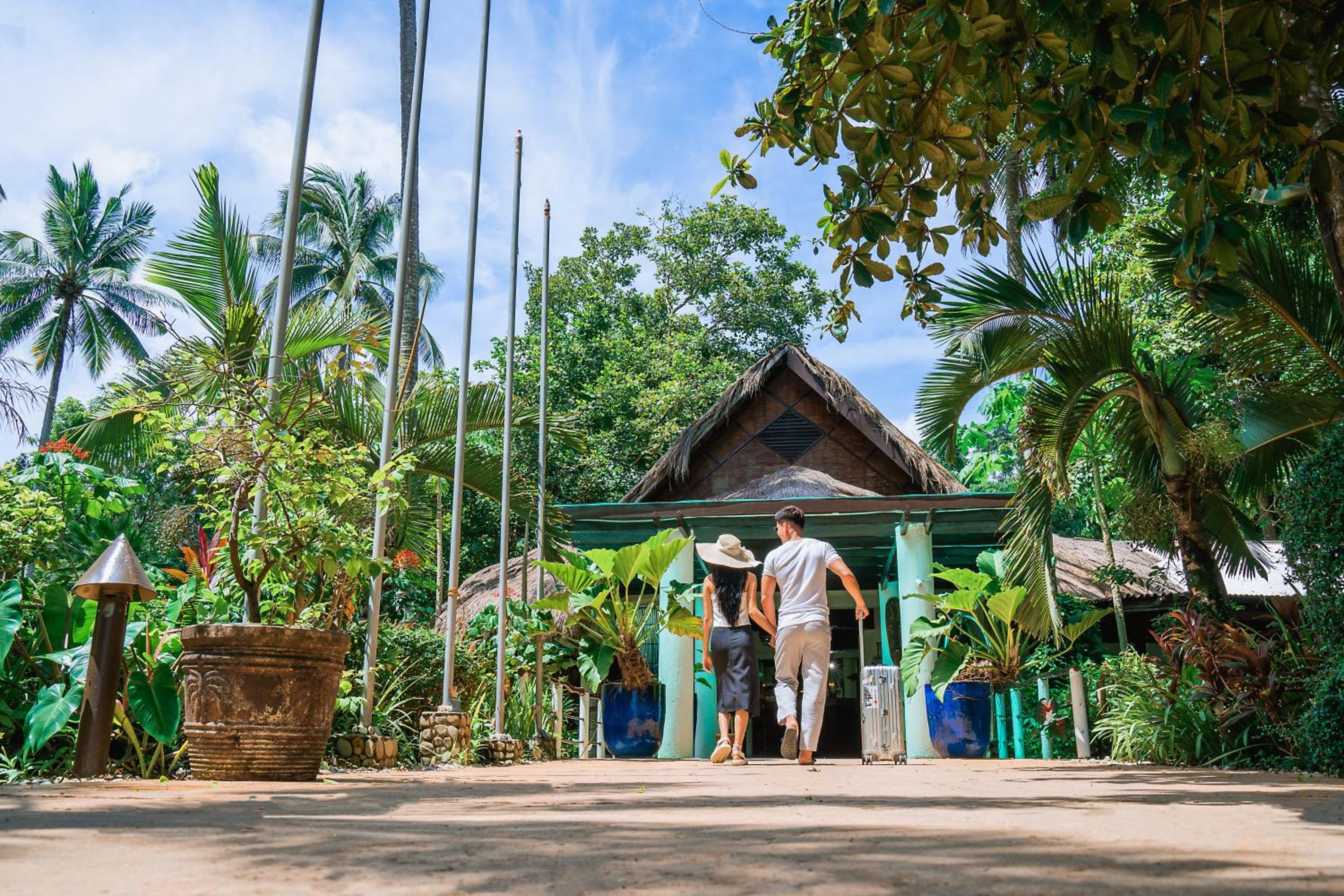 Daluyon Beach and Mountain Resort — photo 66