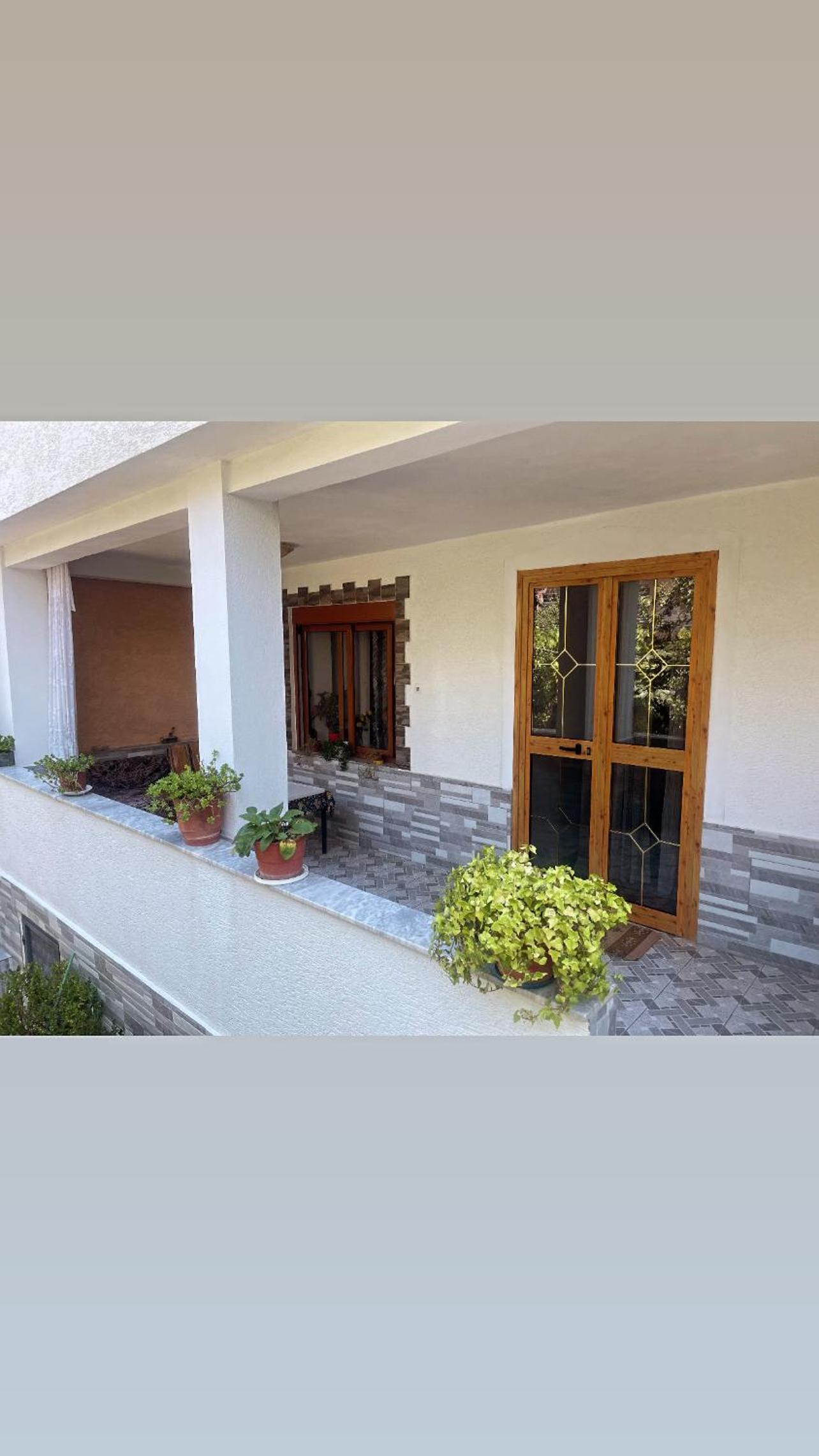 Guest house pogradec 2