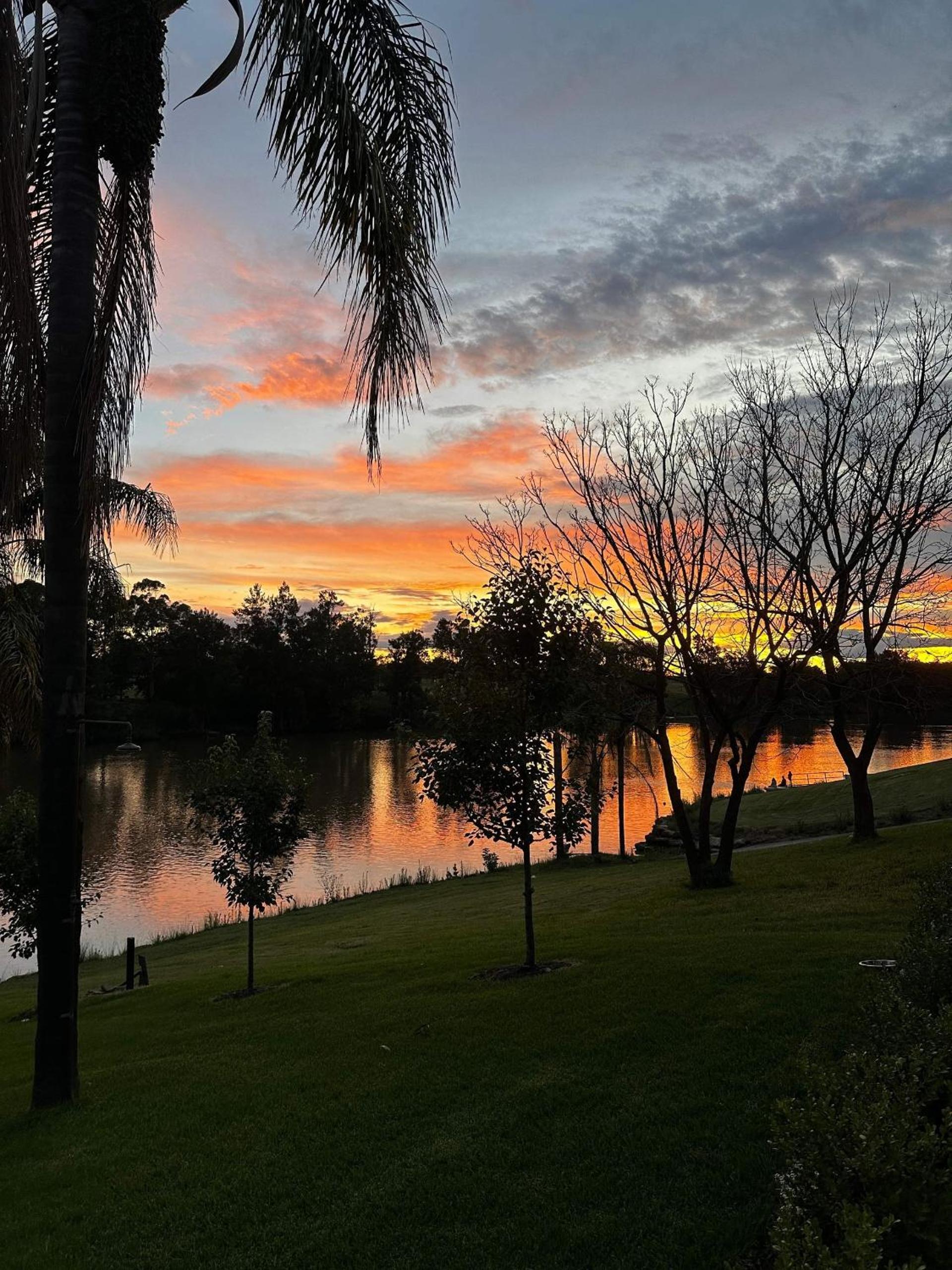 The River - Hawkesbury