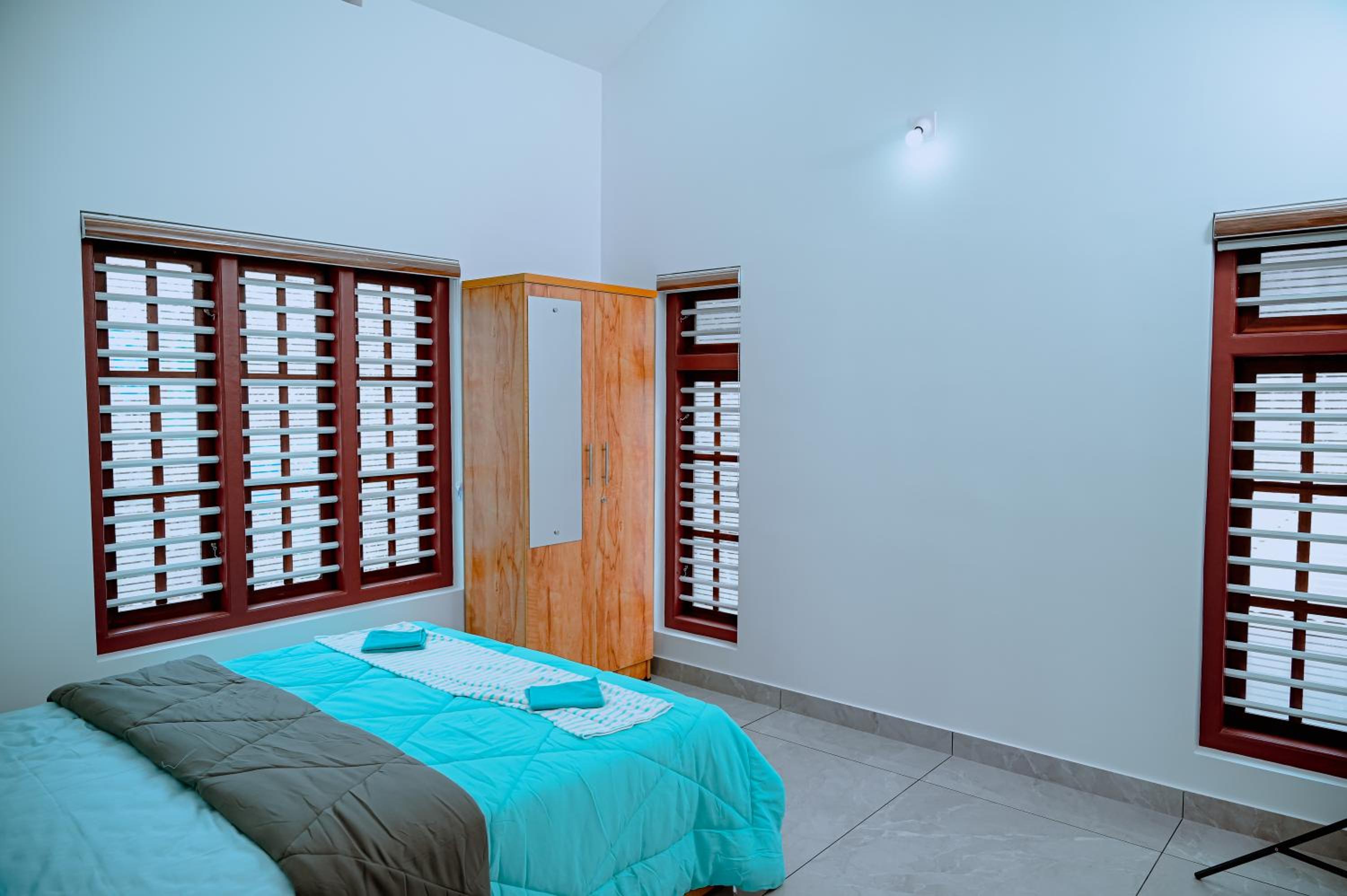 The Winds Homestay view 4