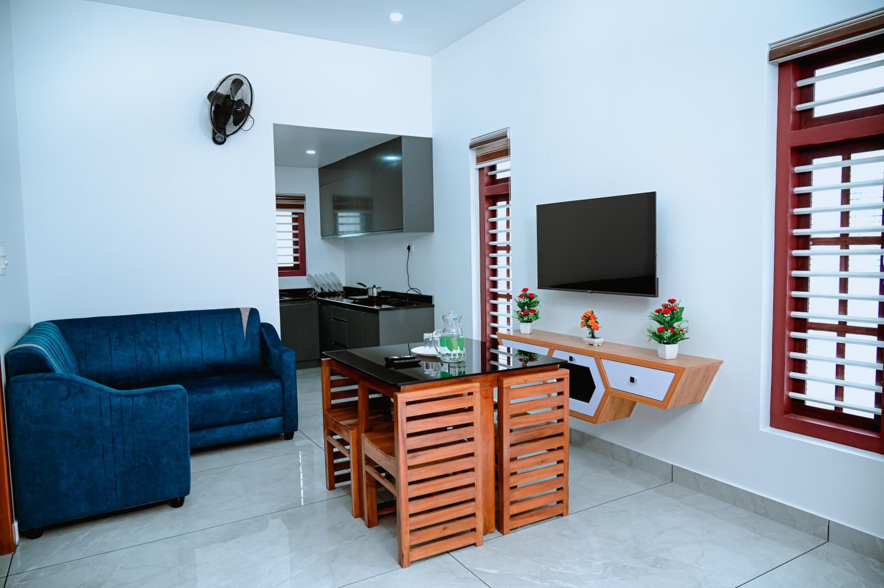 Photo 12