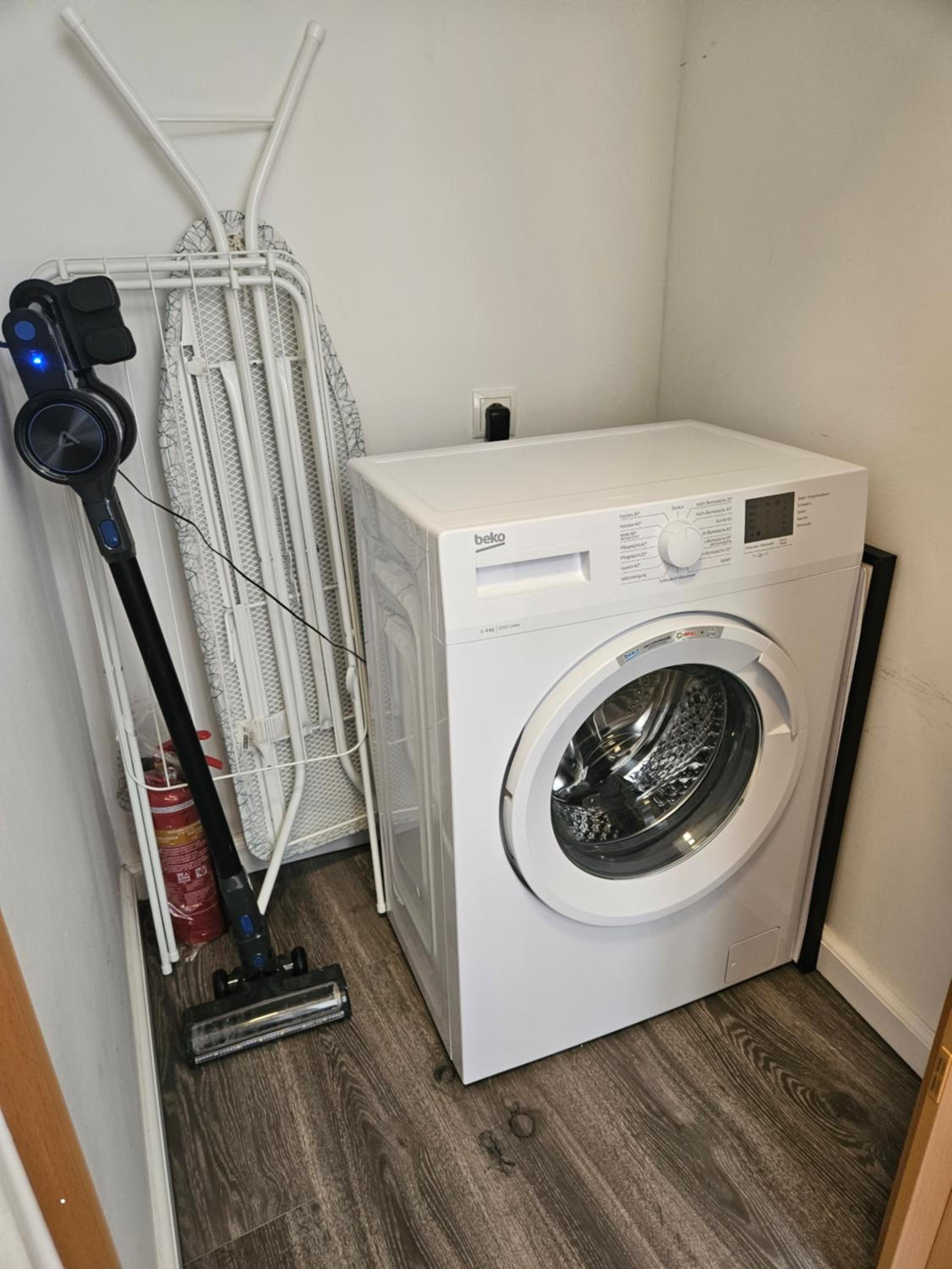 Vienna Vacations - Affordable Suite in Vienna's Hotpoint - Property Image 11
