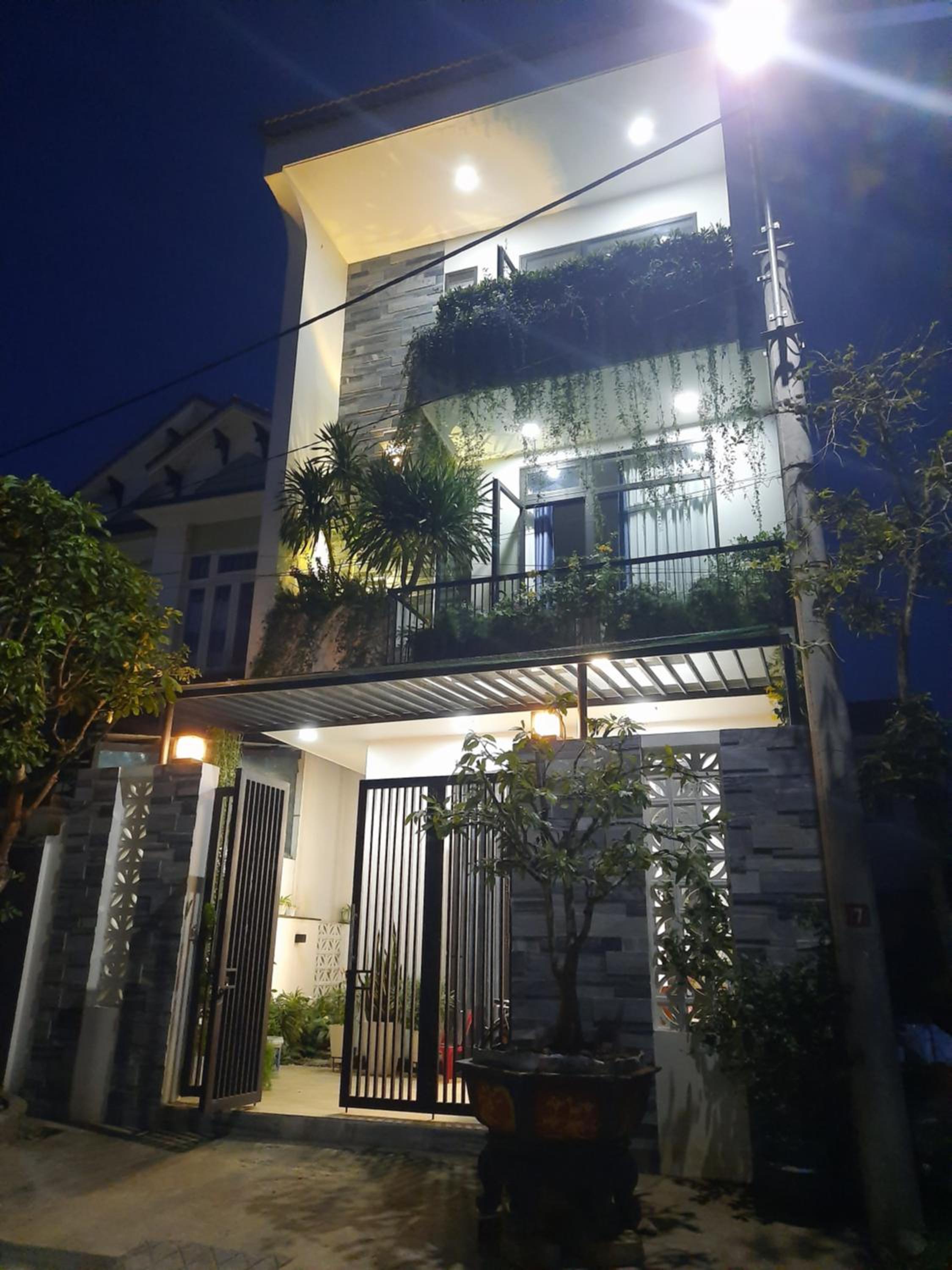Sunshine villa