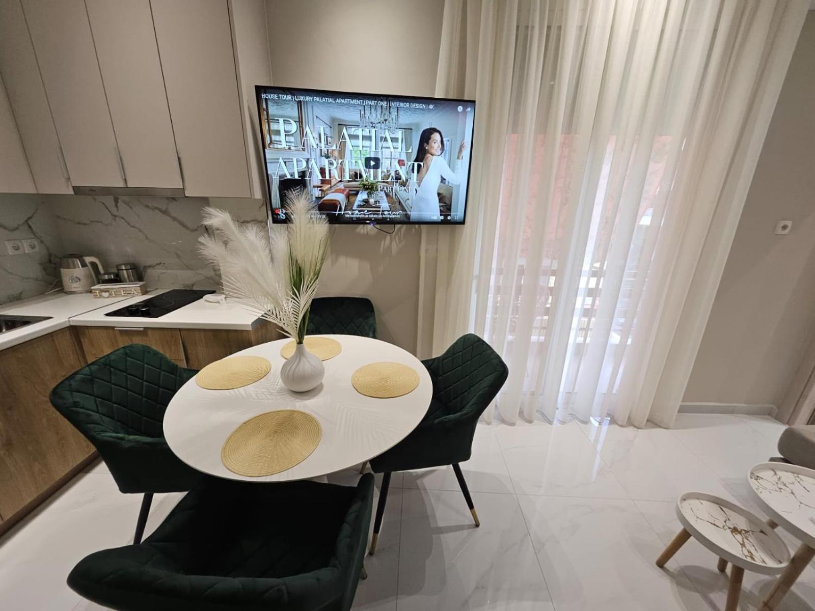 Agora luxury Flat 2 view 5