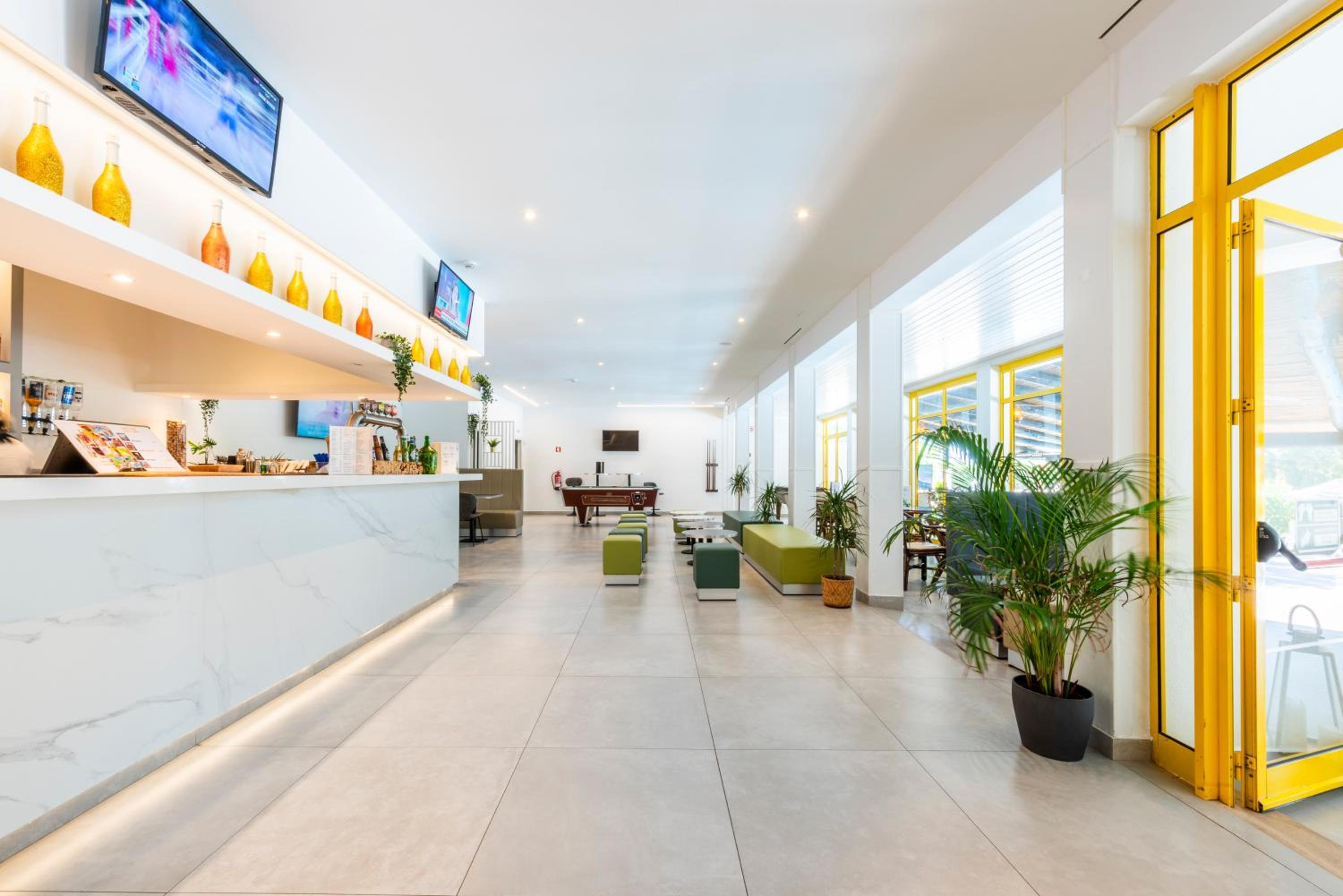 Quarteira Vacations - Hotel Pinhal do Sol - Property Image 4