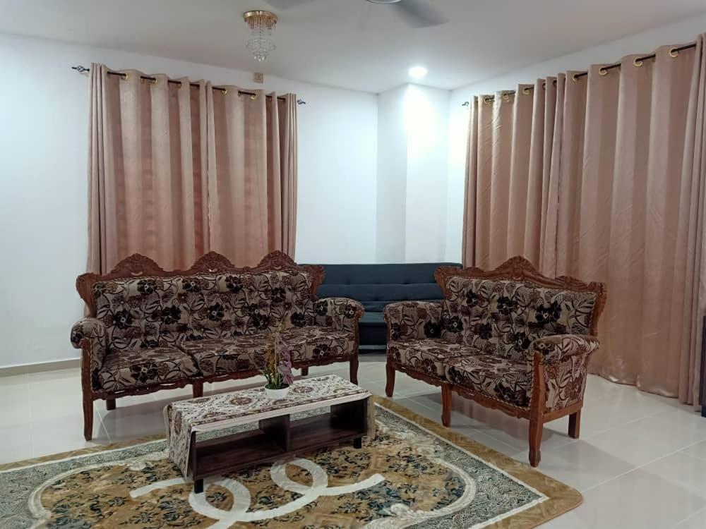 D'yanaMuslim Homestay photo 1