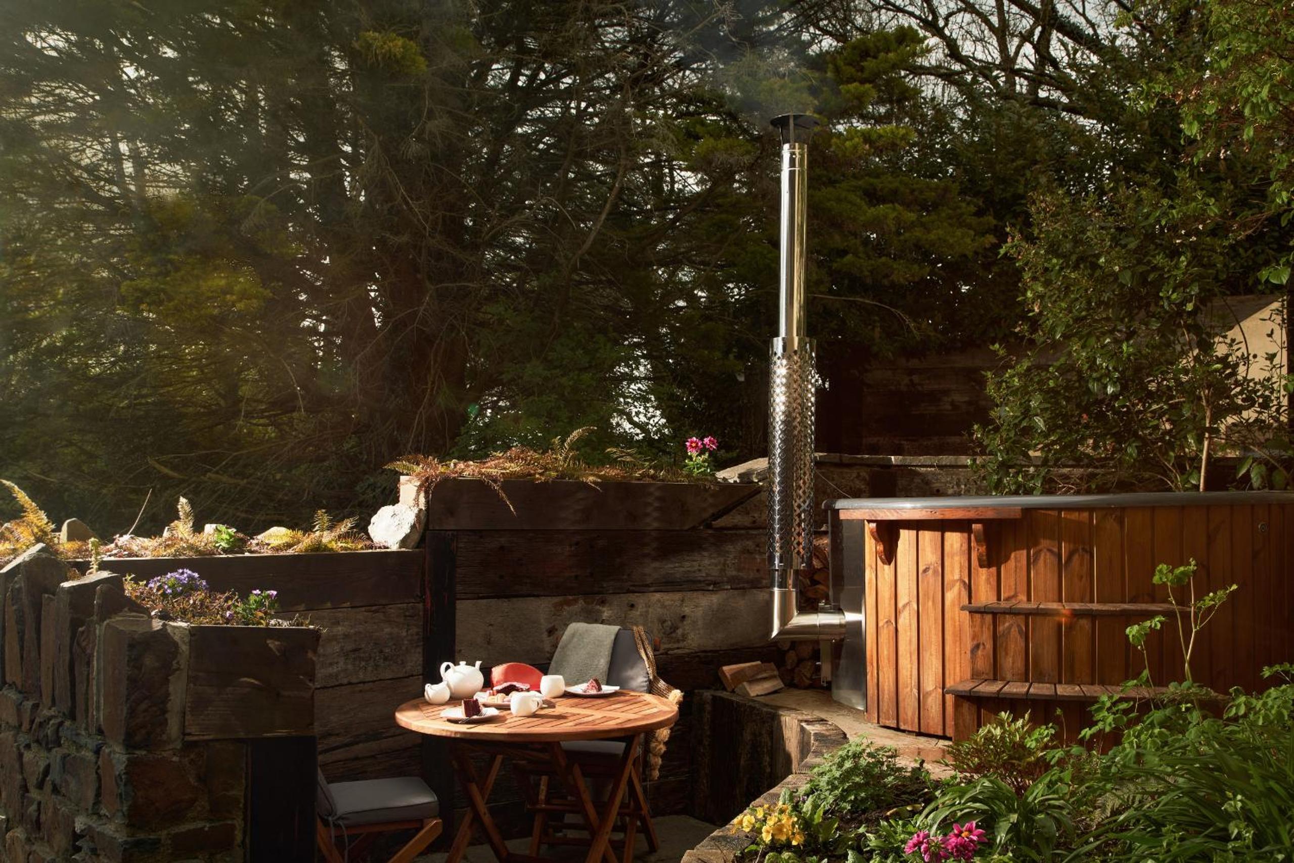Swallows End - Apartment with hot tub, sauna and pool (Dartmoor)