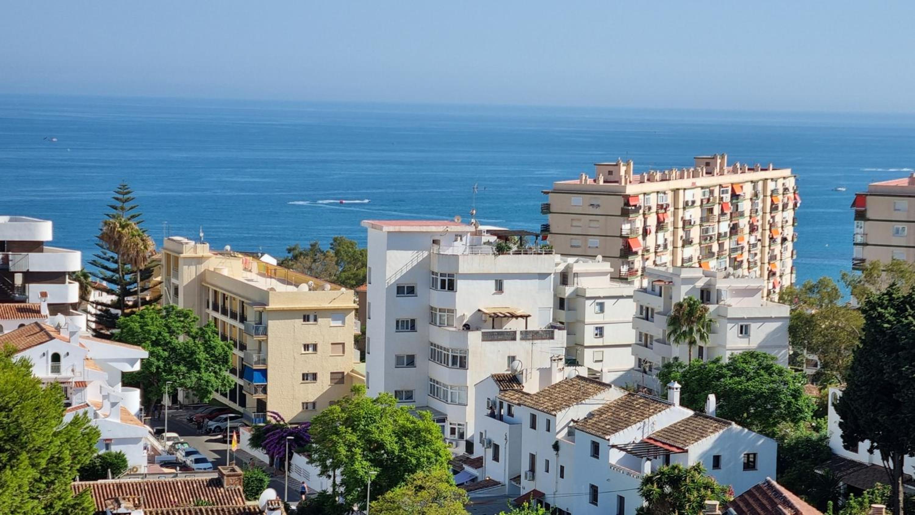 Horizon Azul