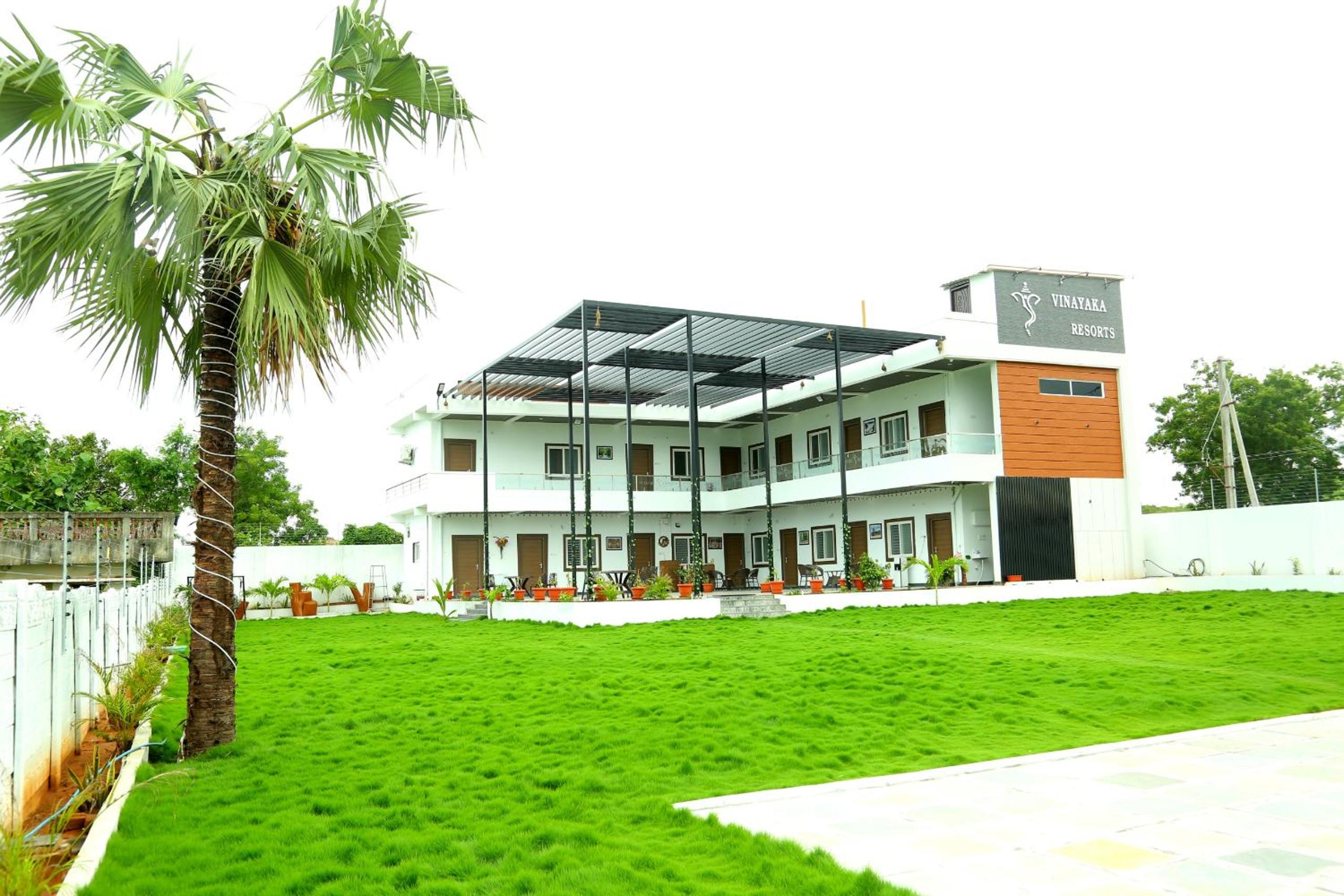 Vinayaka Resorts