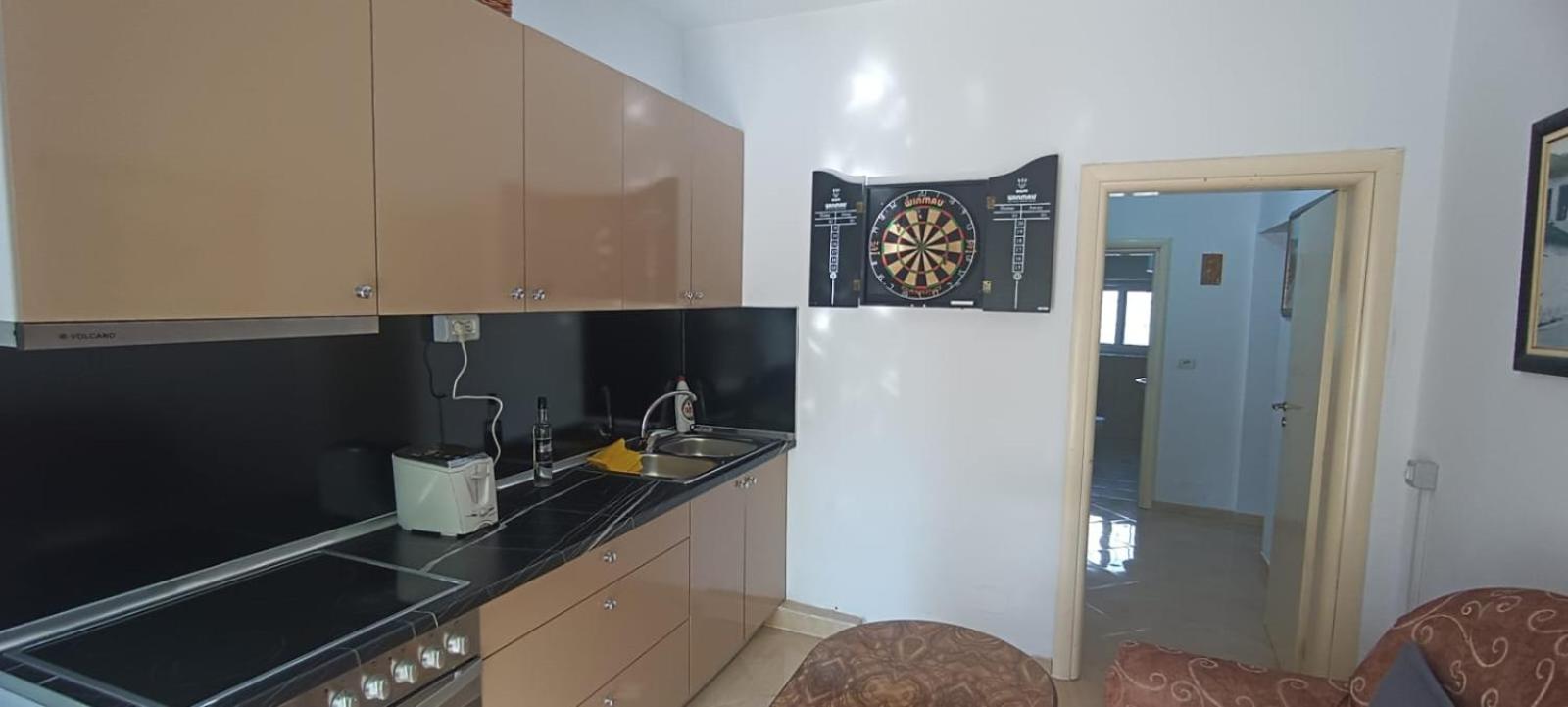Hostel Vlora