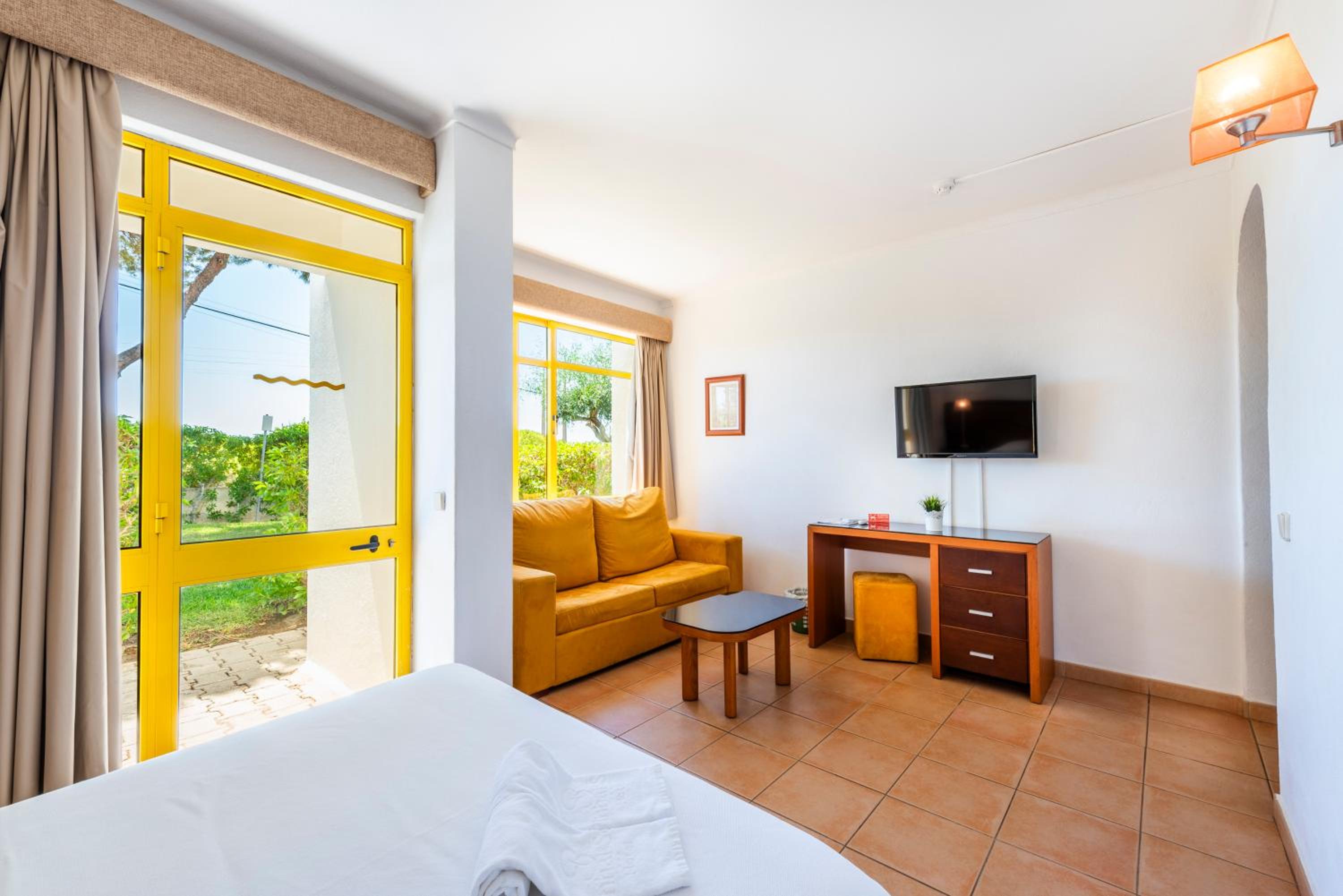 Quarteira Vacations - Hotel Pinhal do Sol - Property Image 36