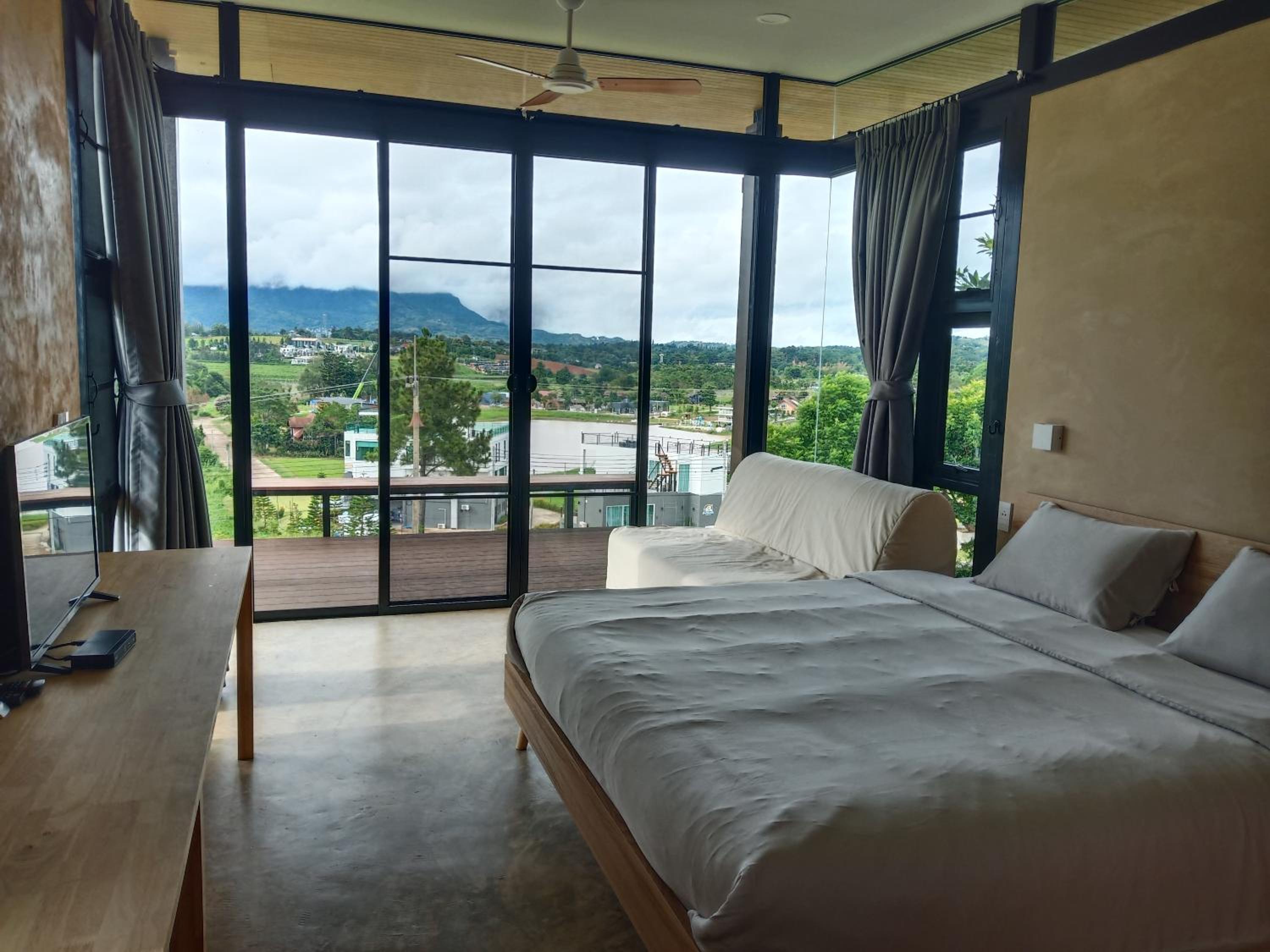 Ban Raiphudin view 5