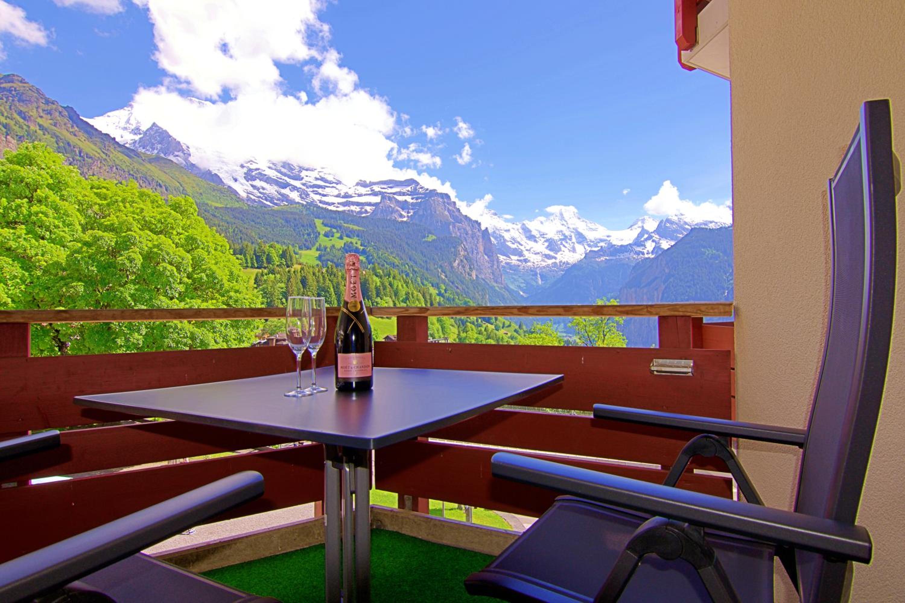 Eiger Studio