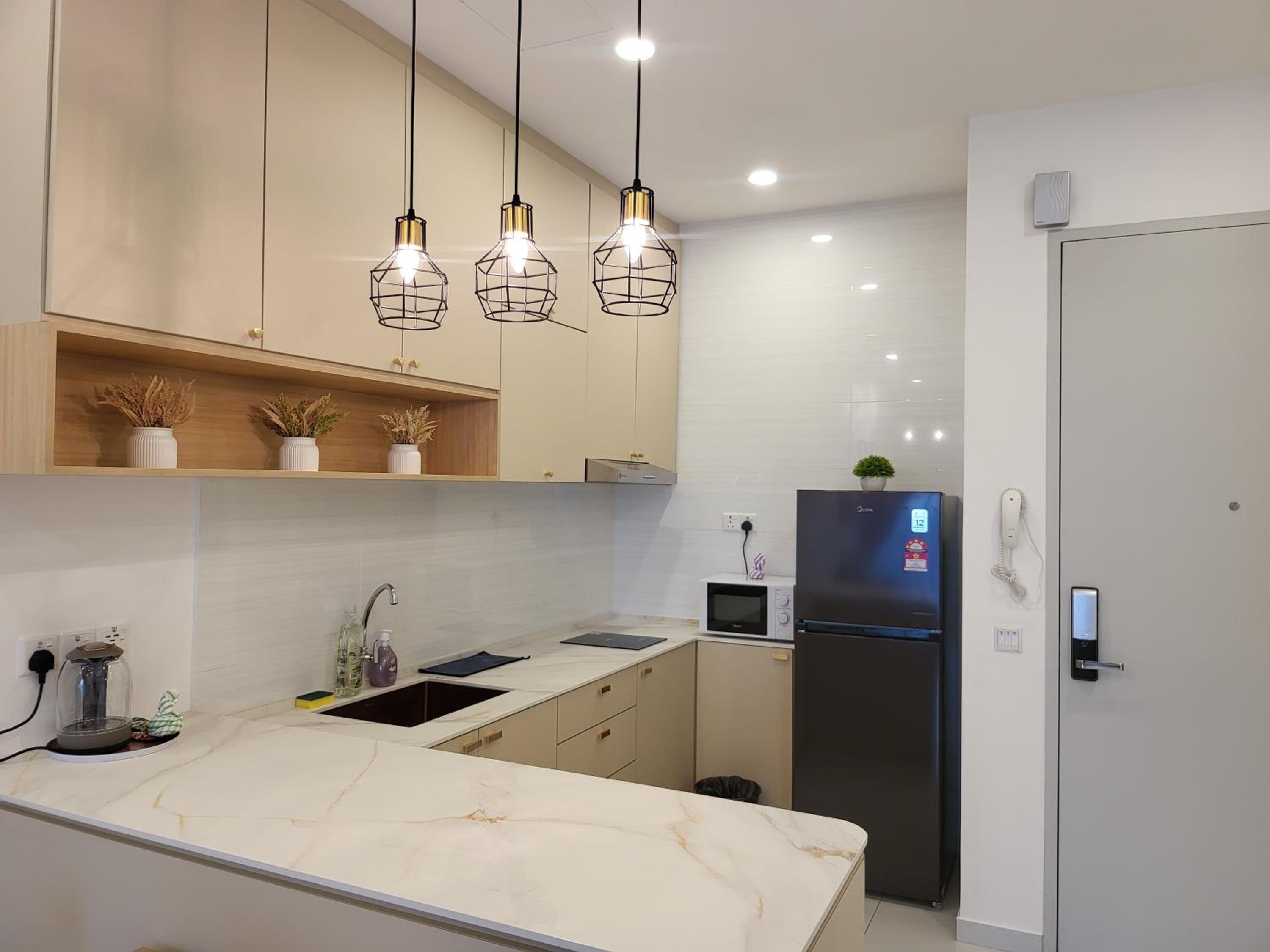 Sky Trees at AEON Bukit Indah with Netflix and Wifi