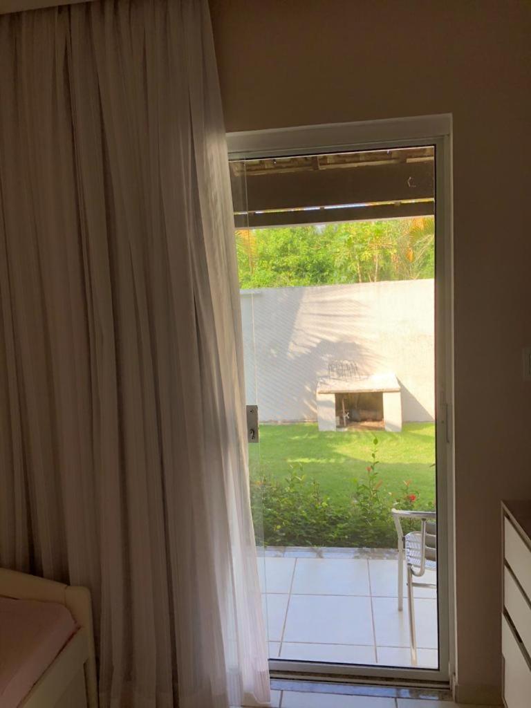 Maravilhosa casa com piscina ao lado da praia