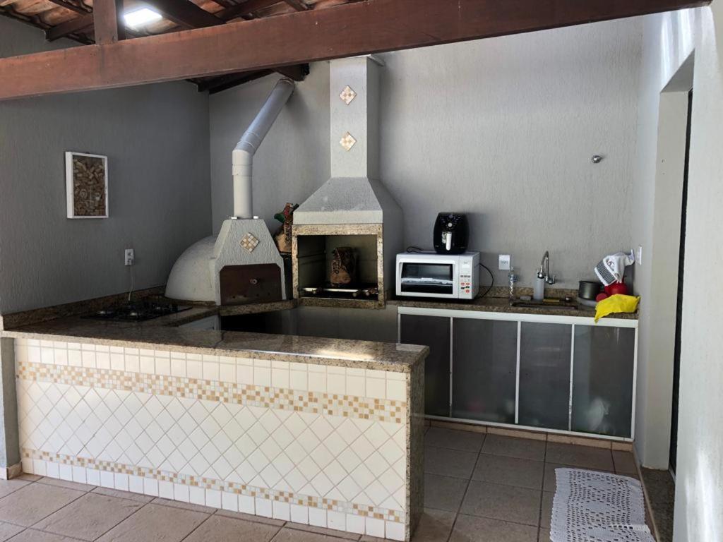 Maravilhosa casa com piscina ao lado da praia