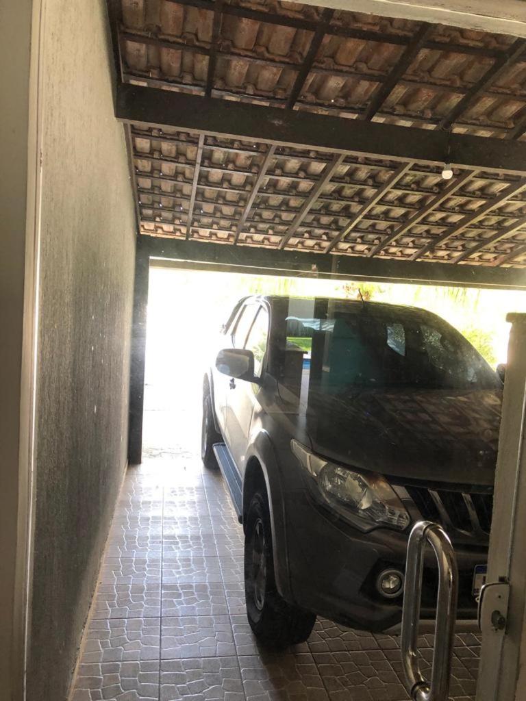 Maravilhosa casa com piscina ao lado da praia