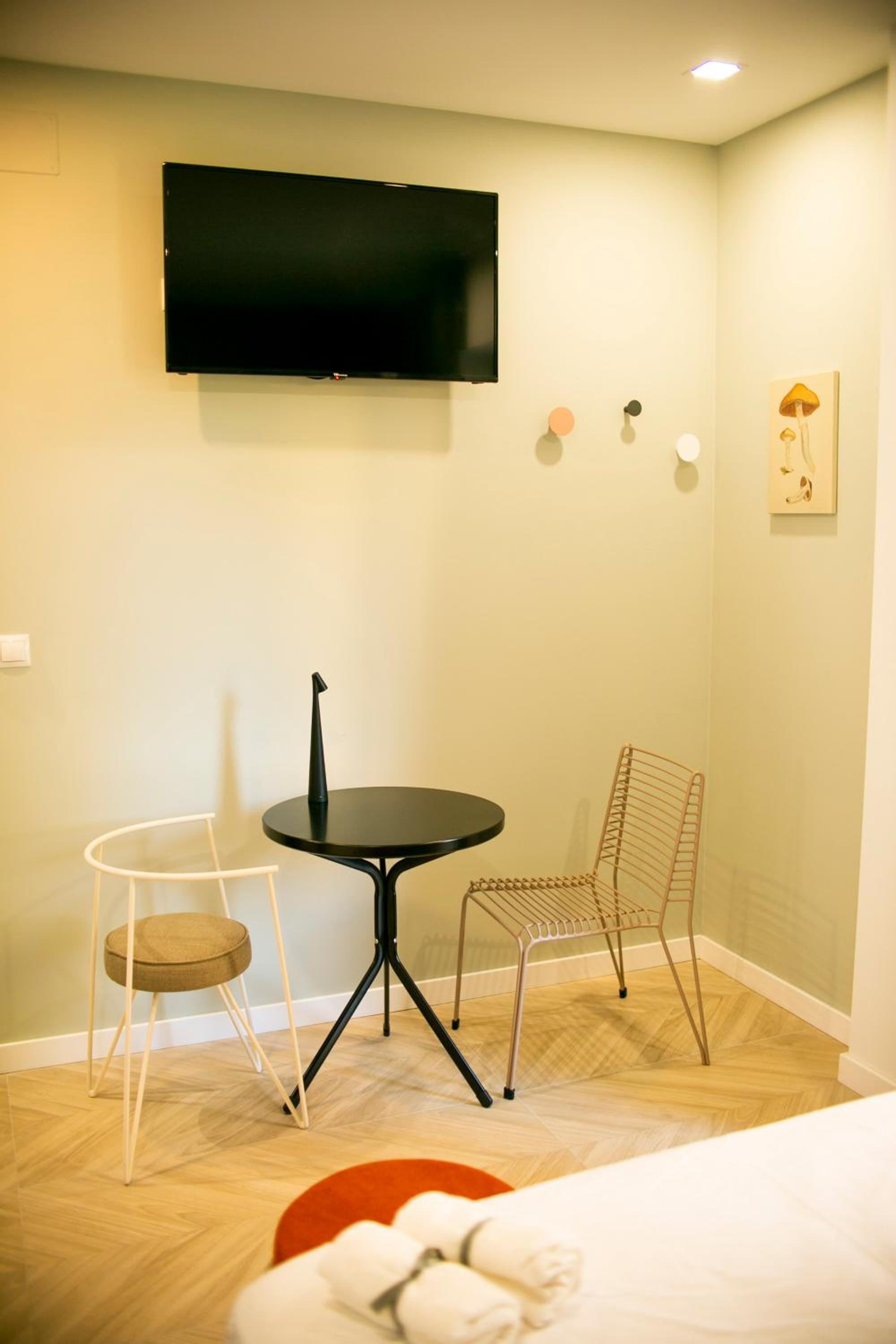 Casa Lyrata Comfort & Design